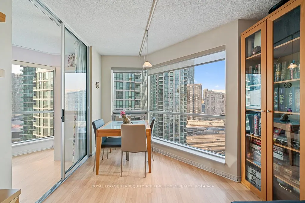 10 Yonge Street #2604