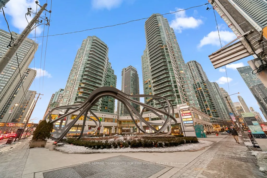 10 Yonge Street #2604