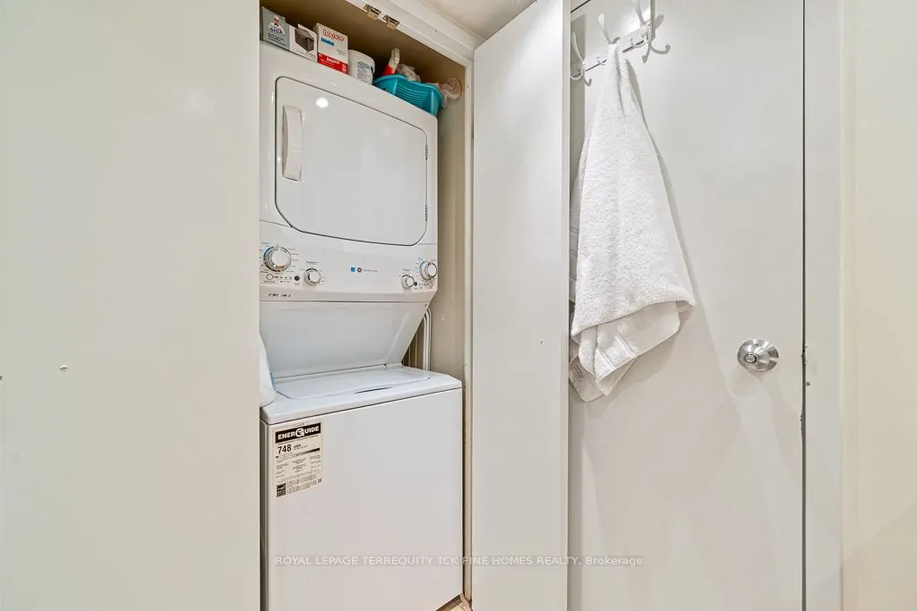 10 Yonge Street #2604