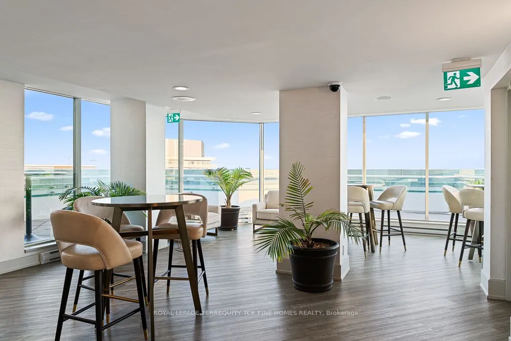 10 Yonge Street #2604