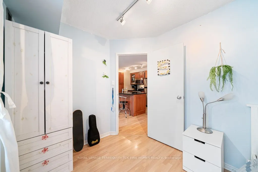 10 Yonge Street #2604