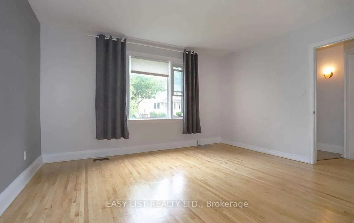 35 Anndale Drive