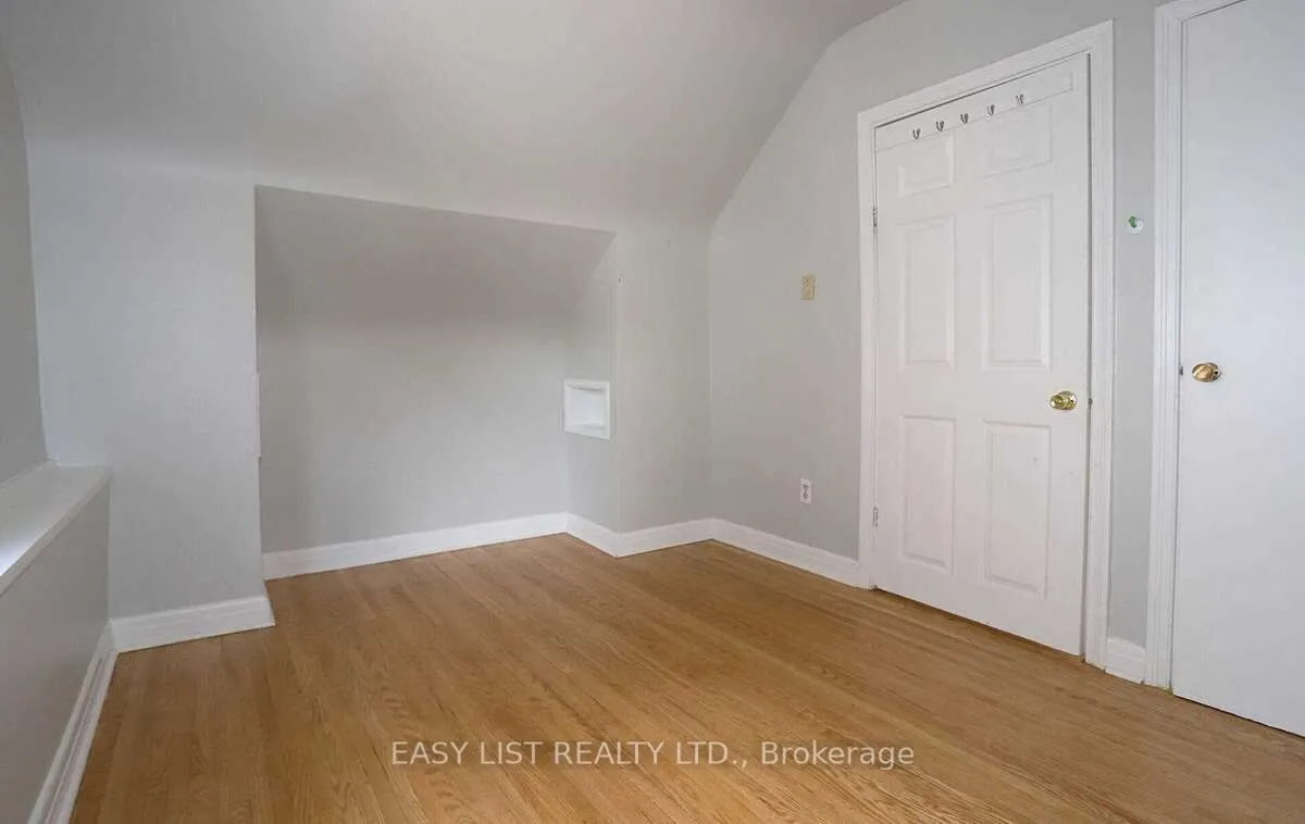 35 Anndale Drive