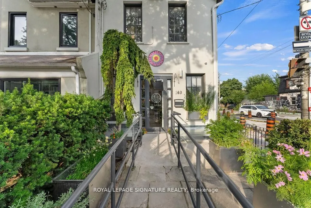 154 Harbord Street