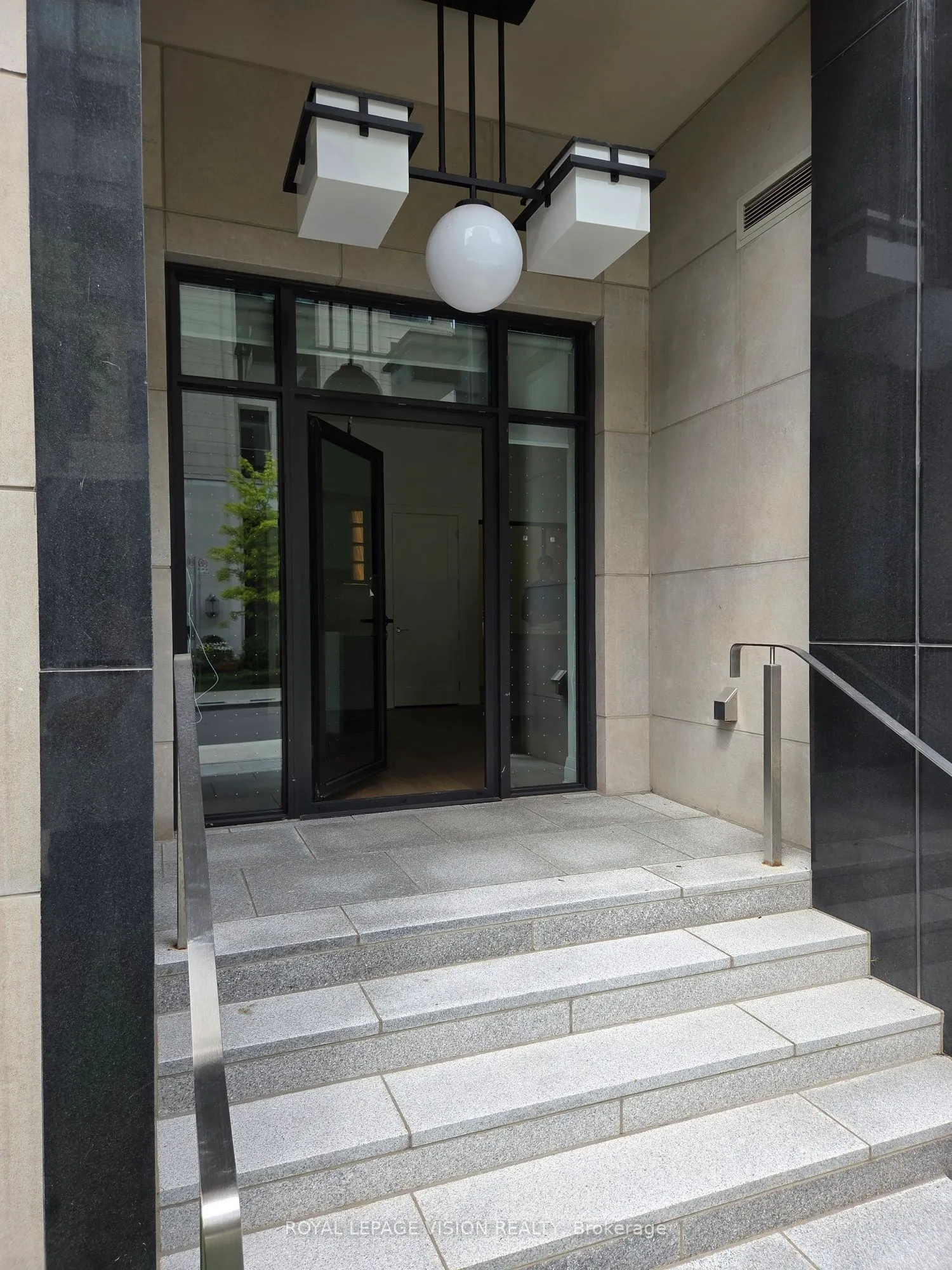 2 Forest Hill Road #101