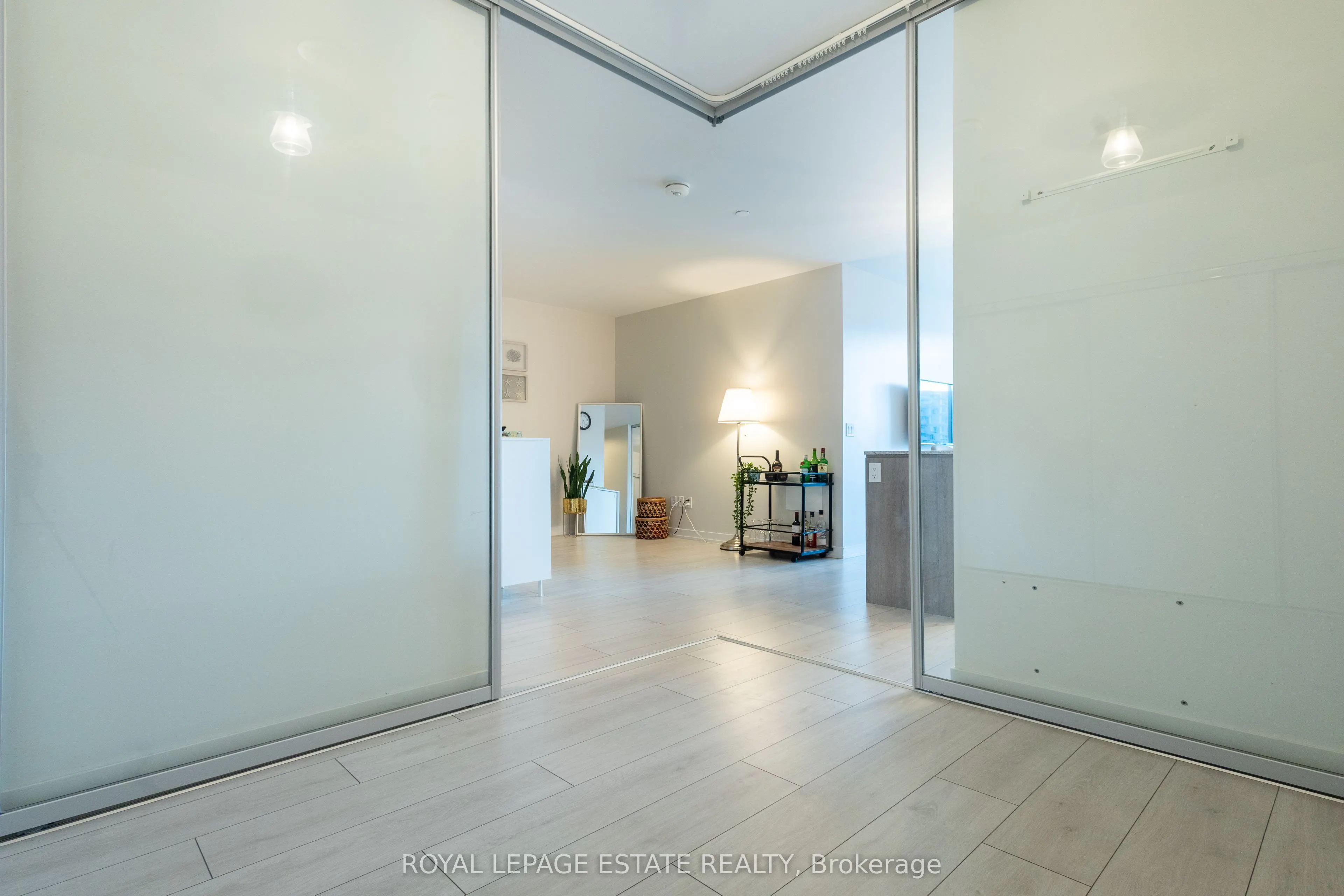 31 Tippett Road #657