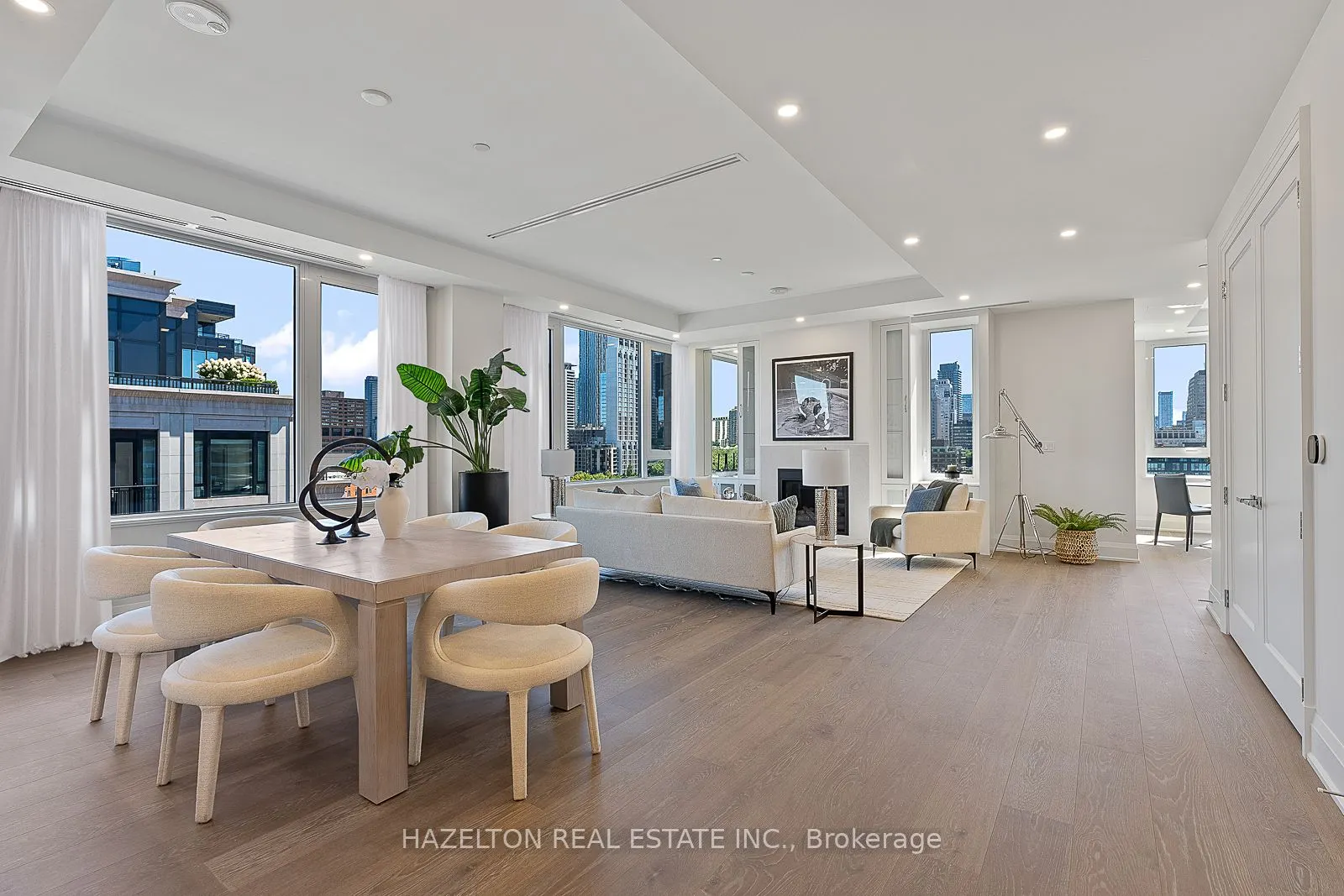 128 Hazelton Avenue #802
