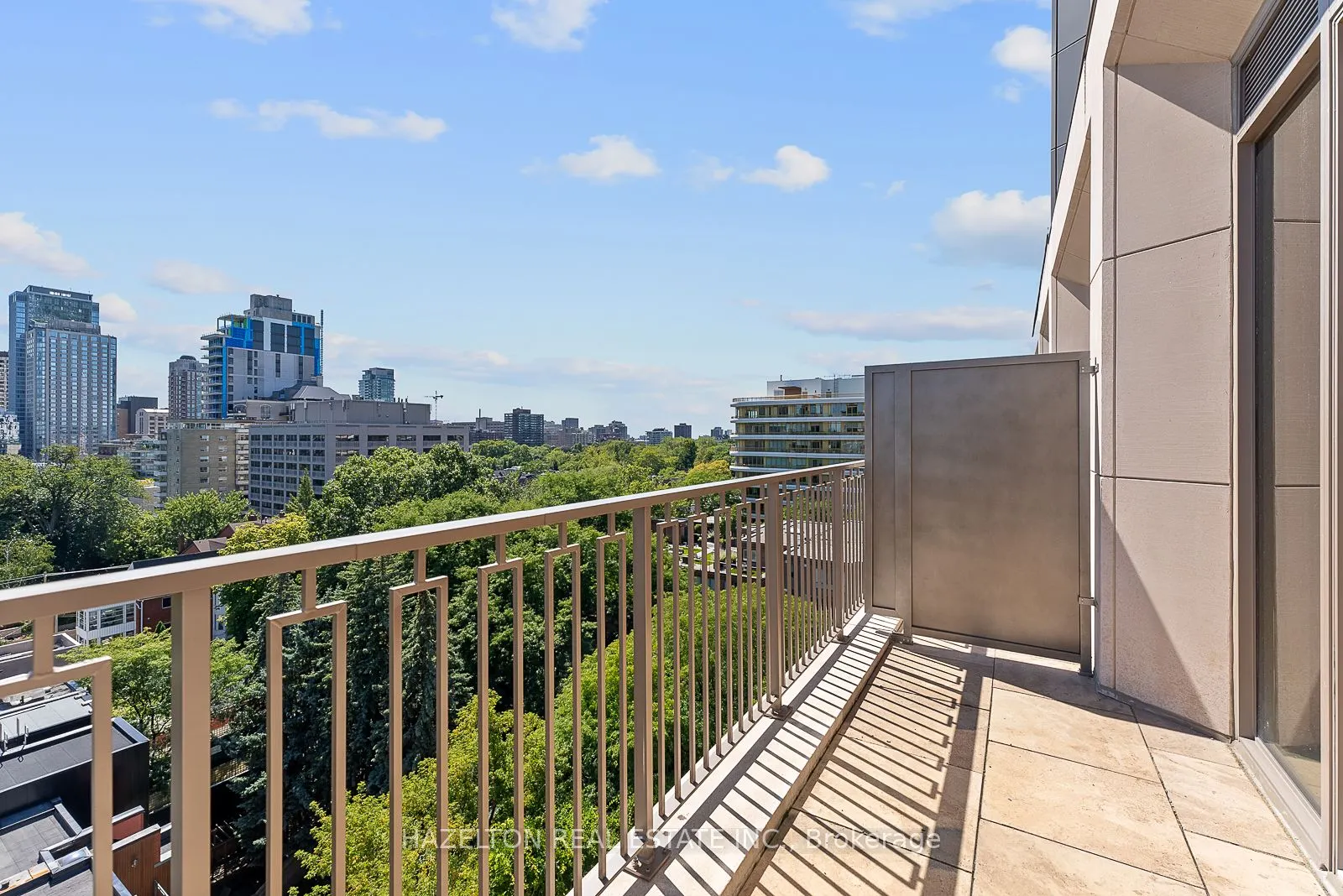 128 Hazelton Avenue #802