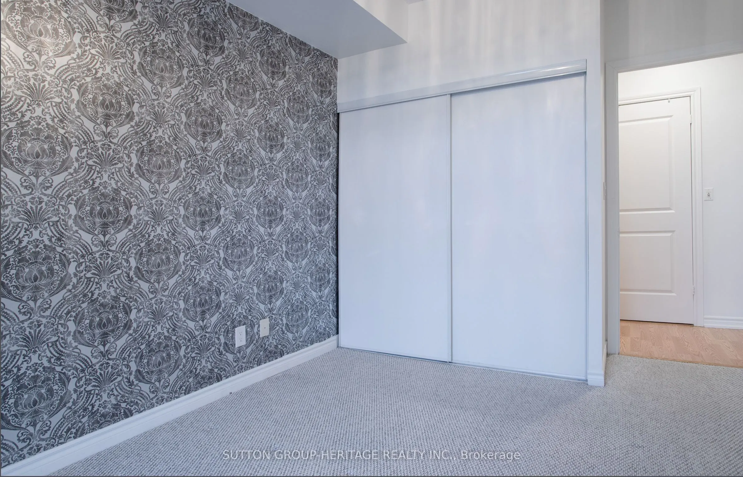 133 Wynford Drive #1609