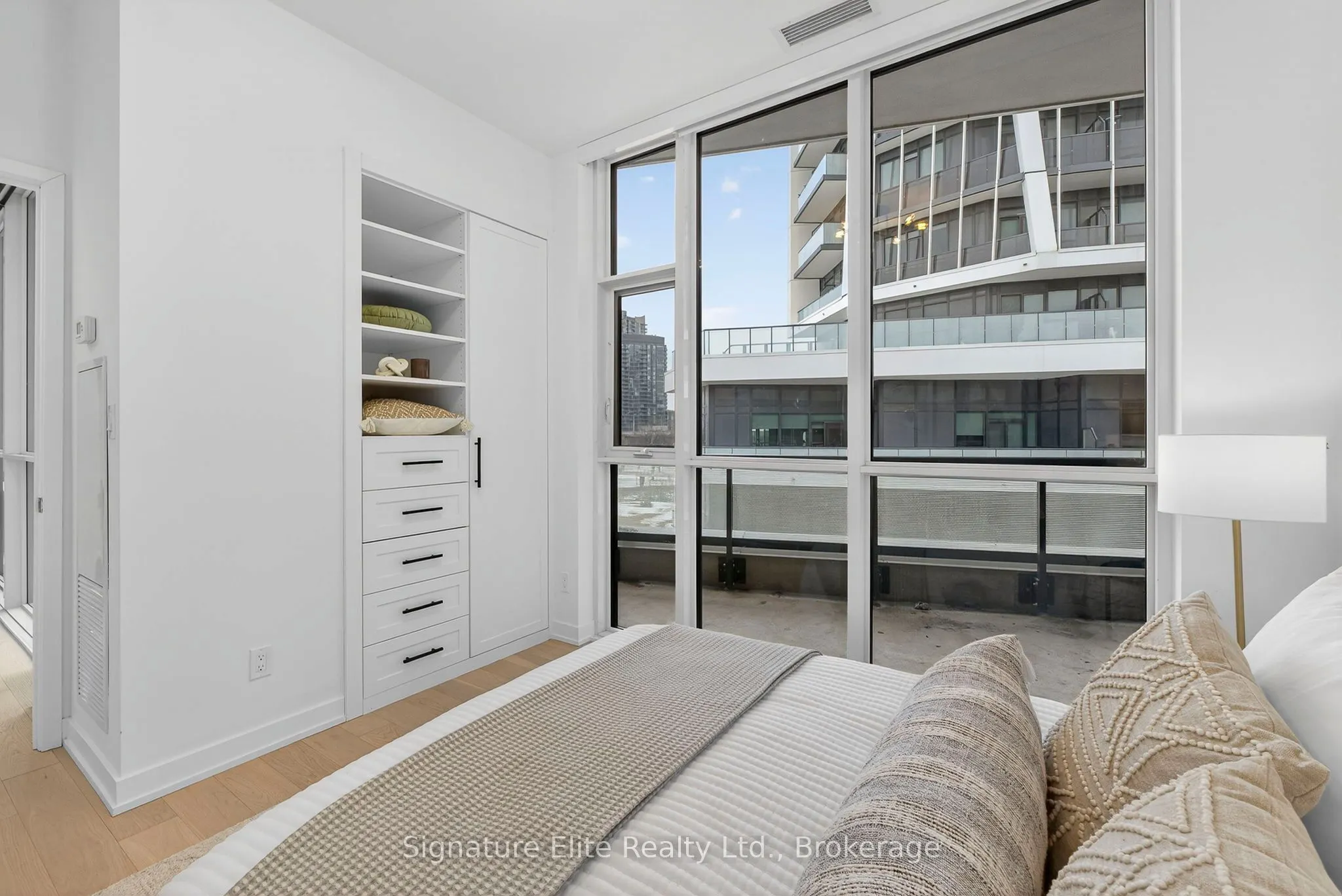 50 Ordnance Street #415