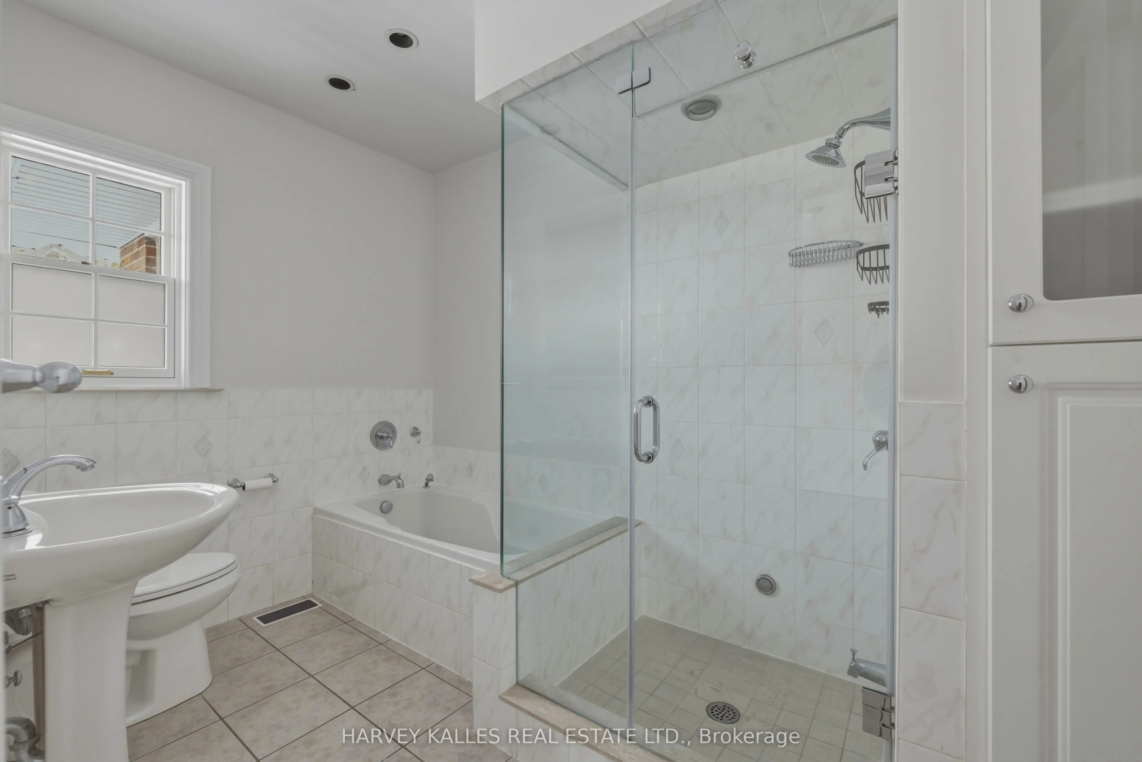 530 Blythwood Road