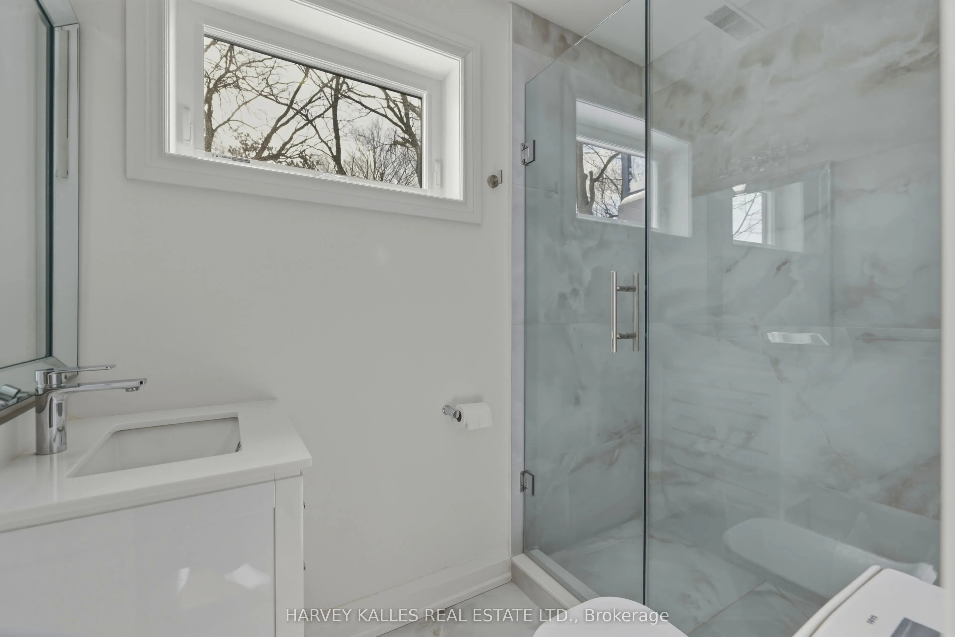 537 Blythwood Road