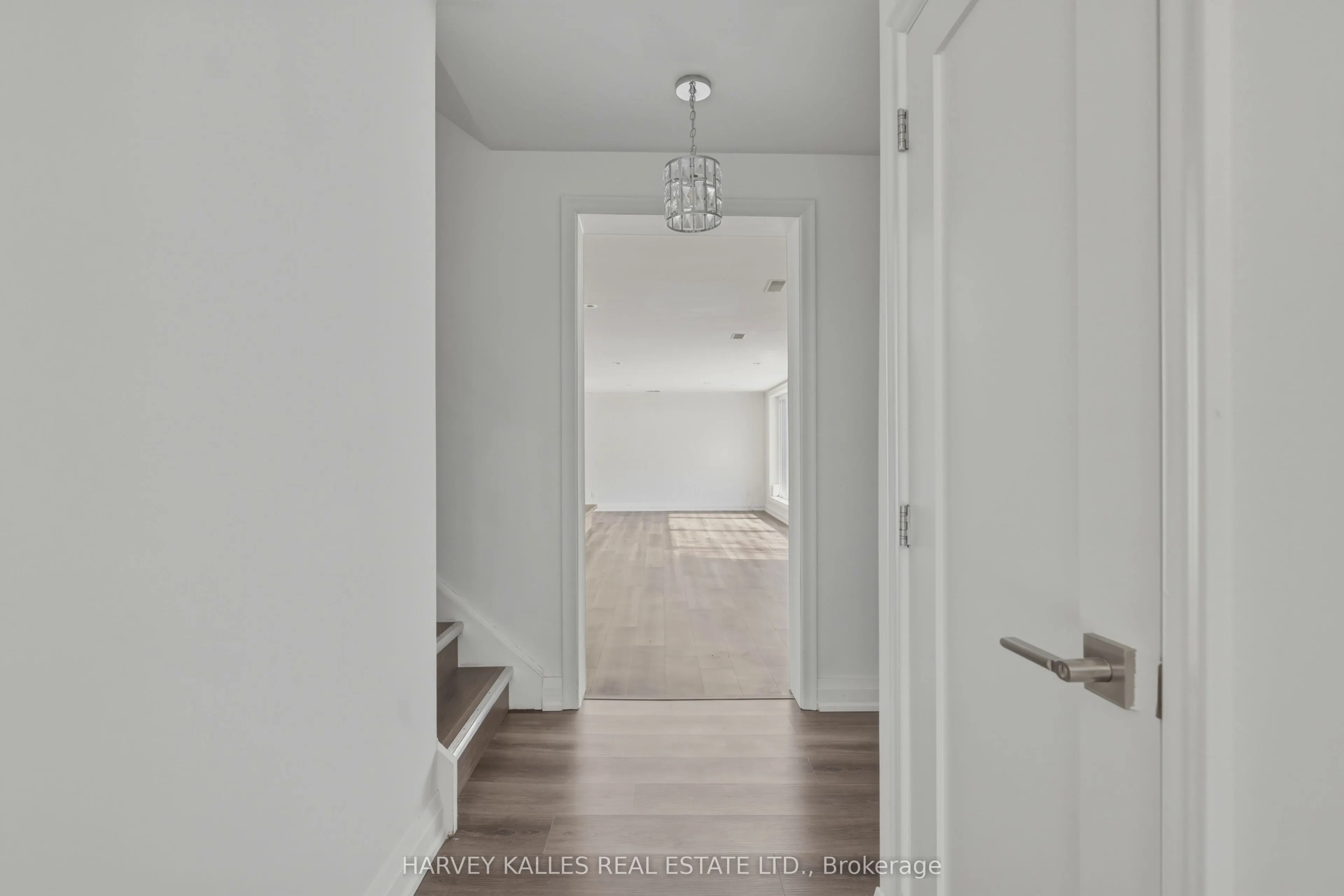 537 Blythwood Road