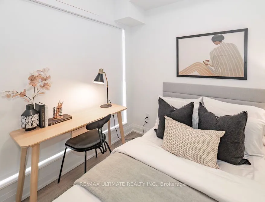 20 Soudan Avenue #1008