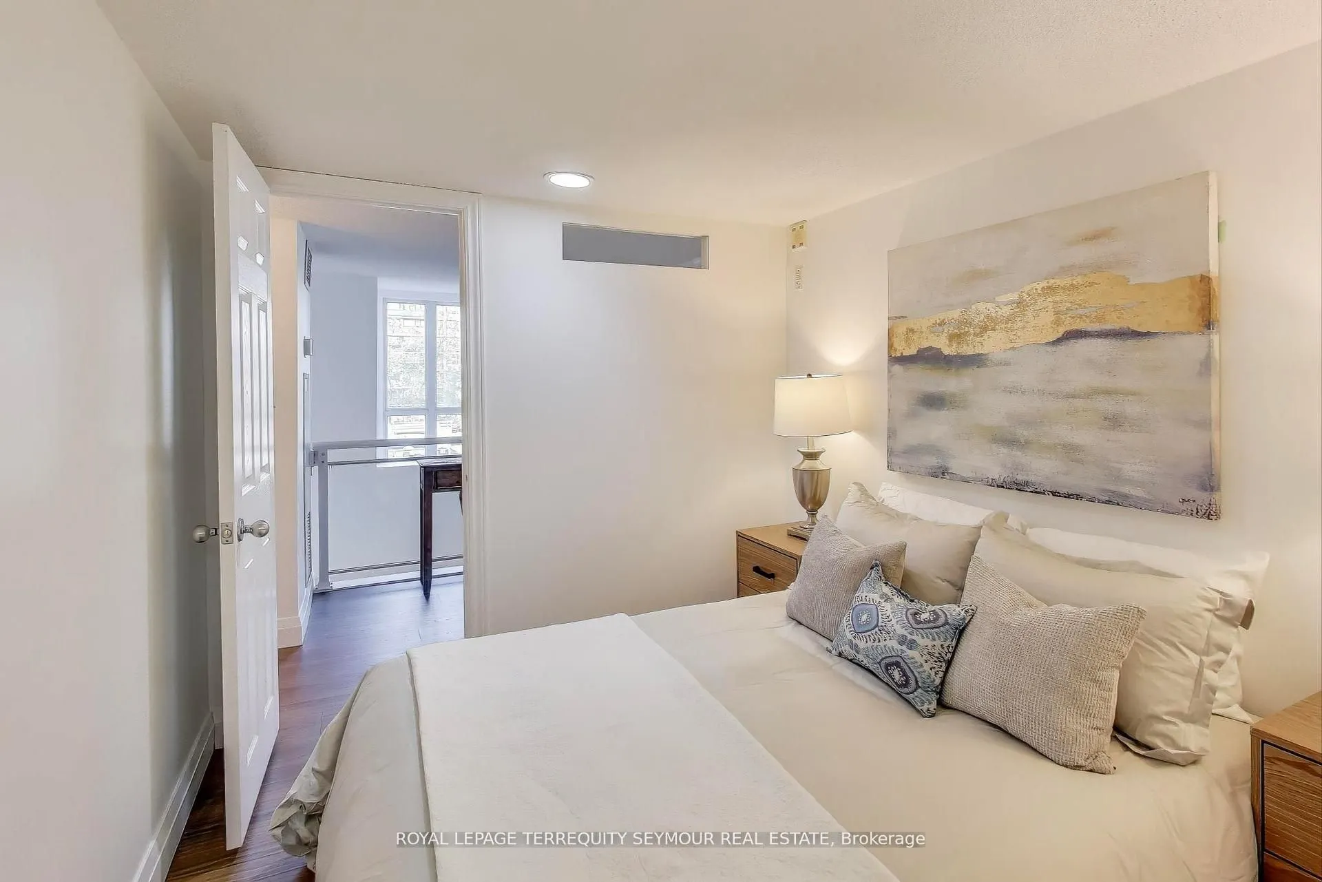 139 Merton Street #448