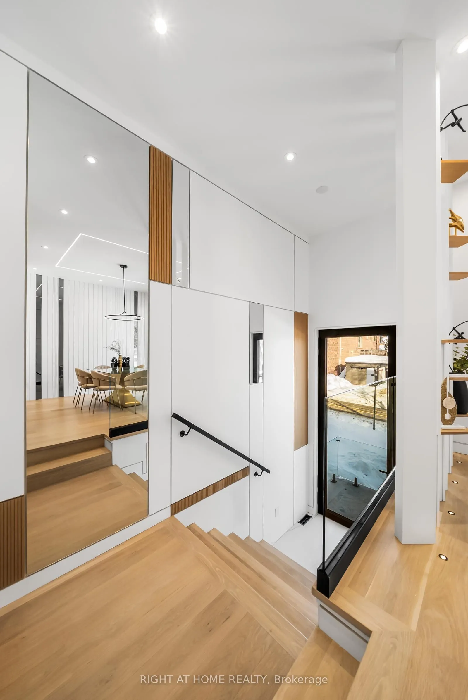 74B Rathnelly Avenue