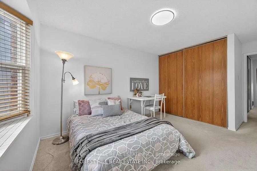 38 Carnival Court