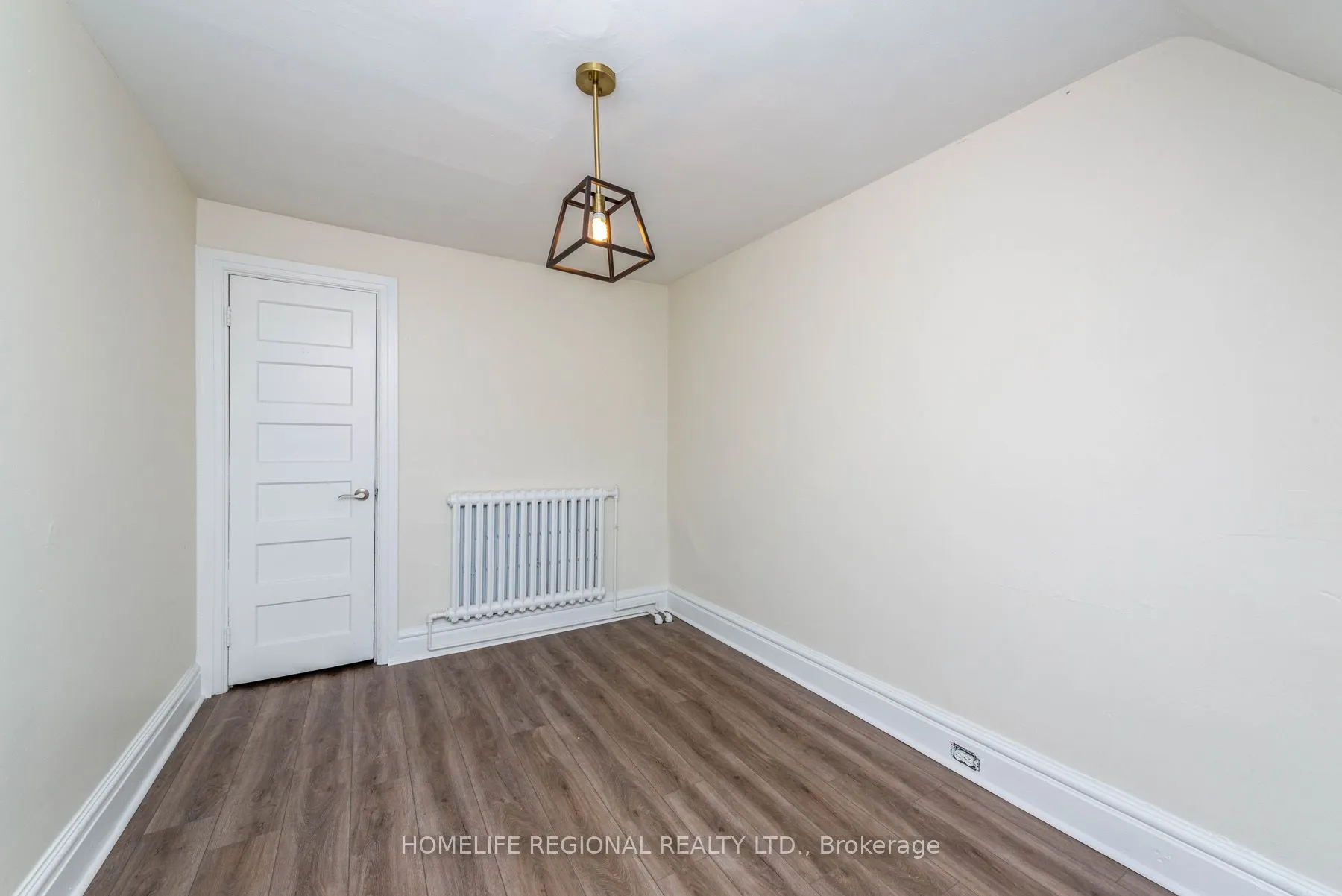 200 Roxton Road