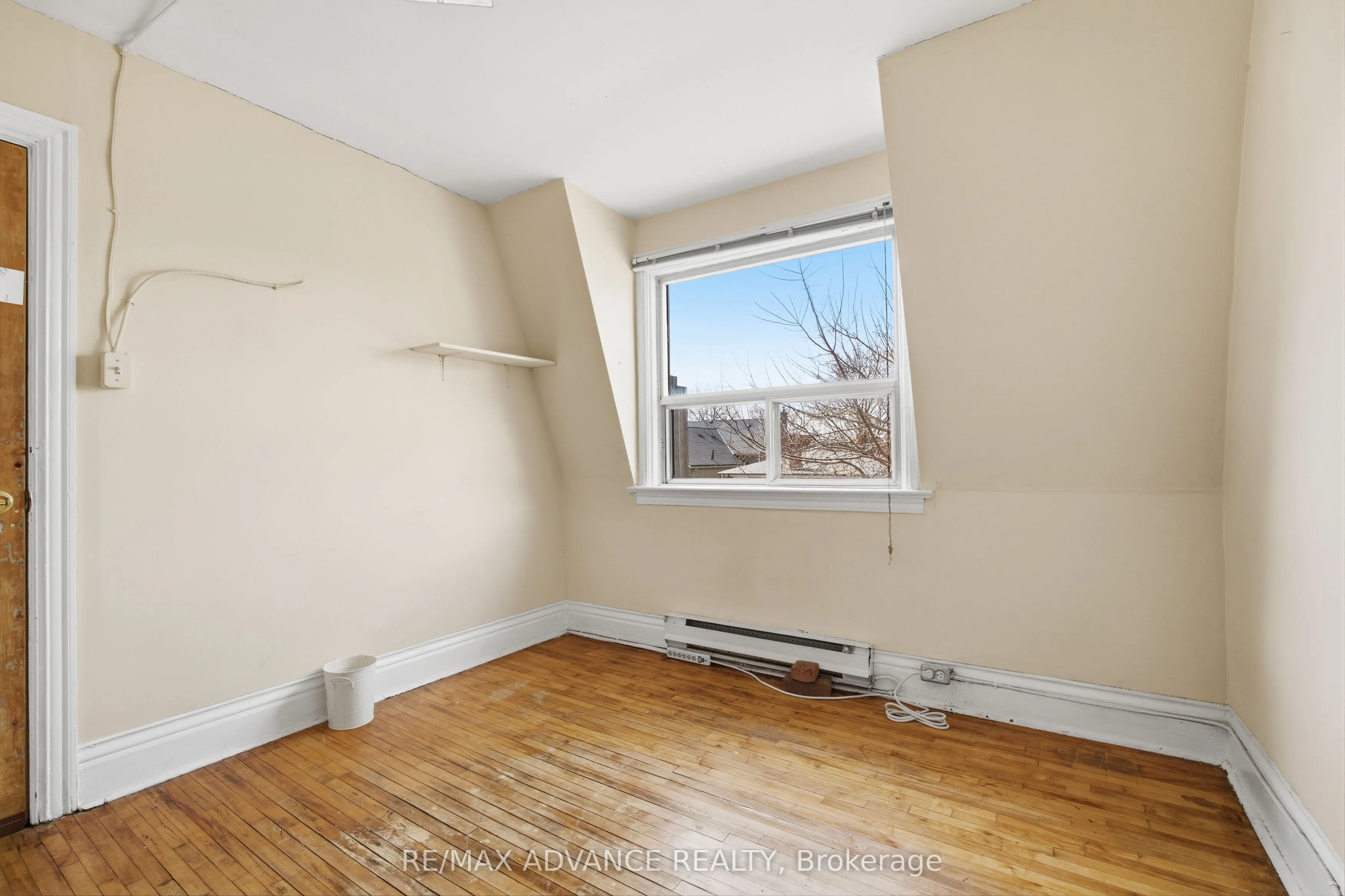 82A Augusta Avenue