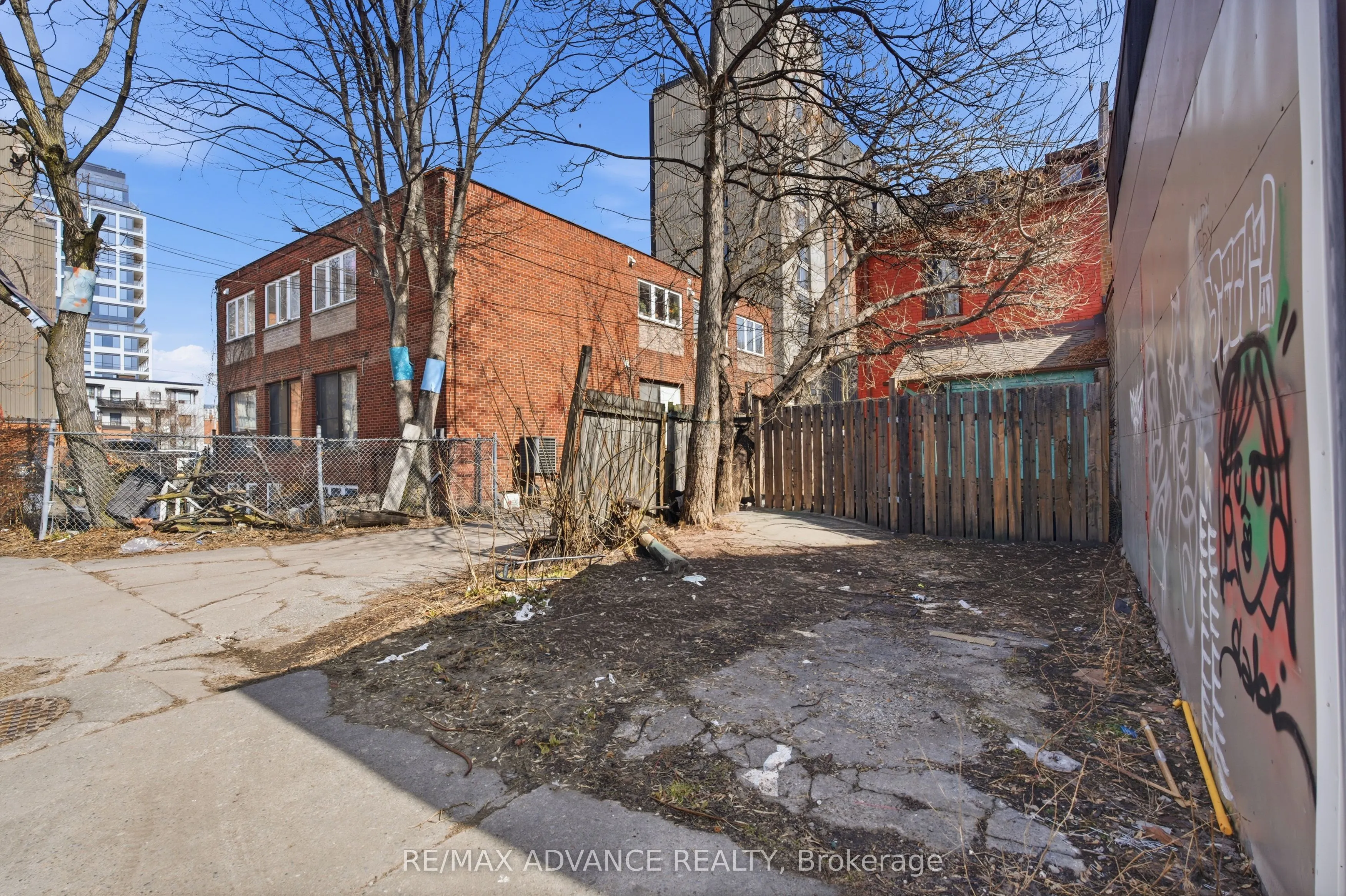 82A Augusta Avenue