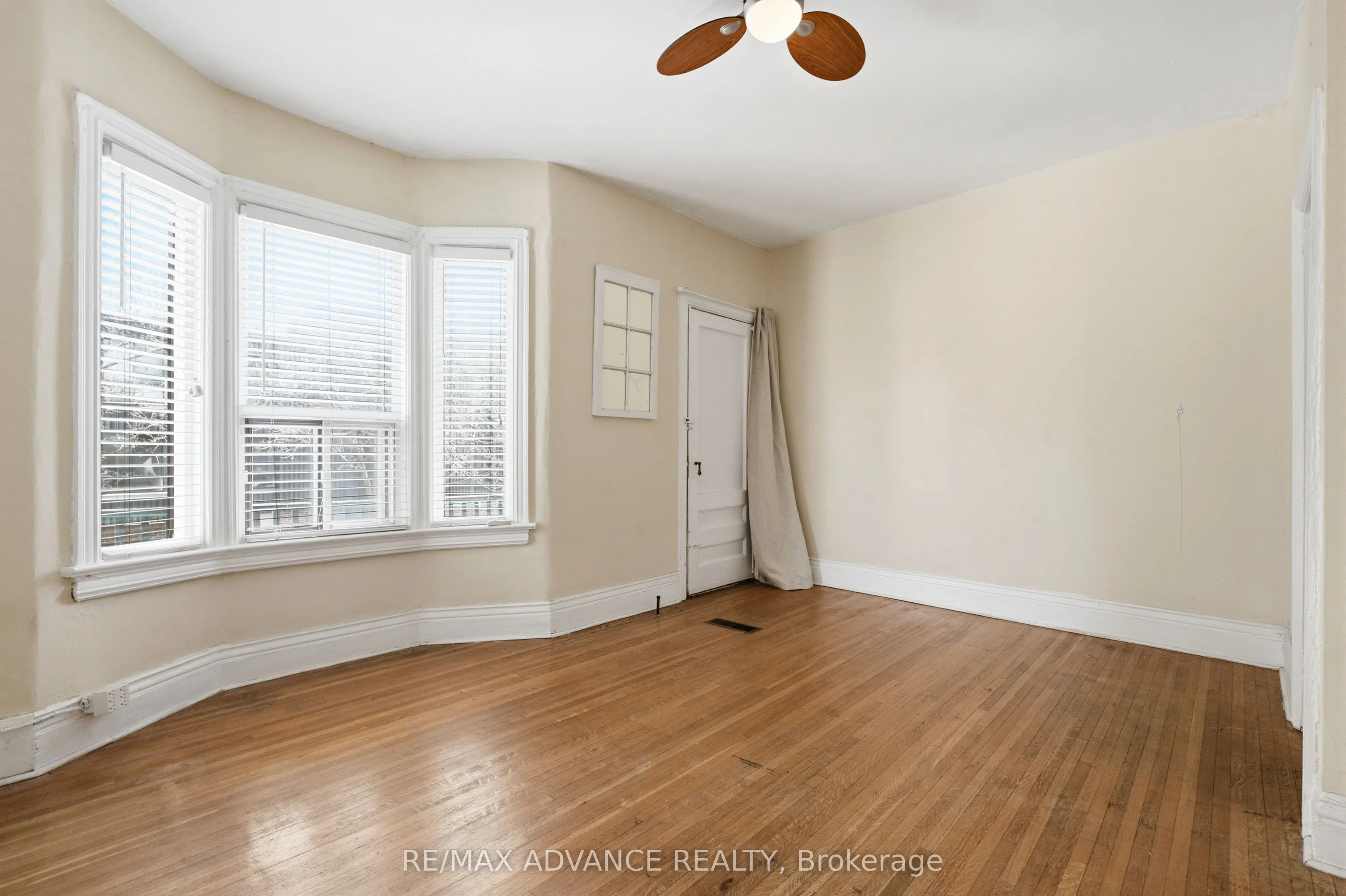82A Augusta Avenue