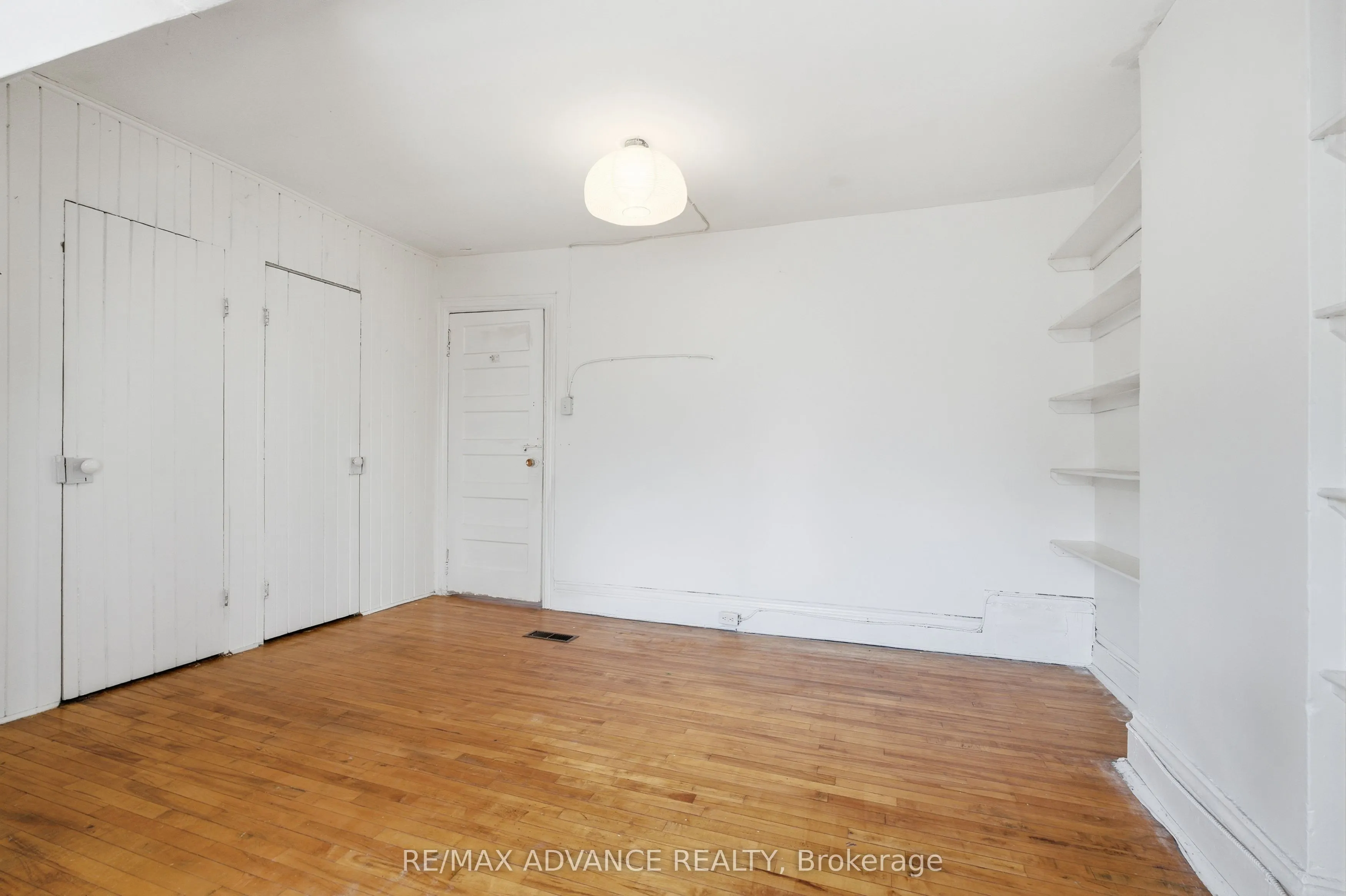 82A Augusta Avenue