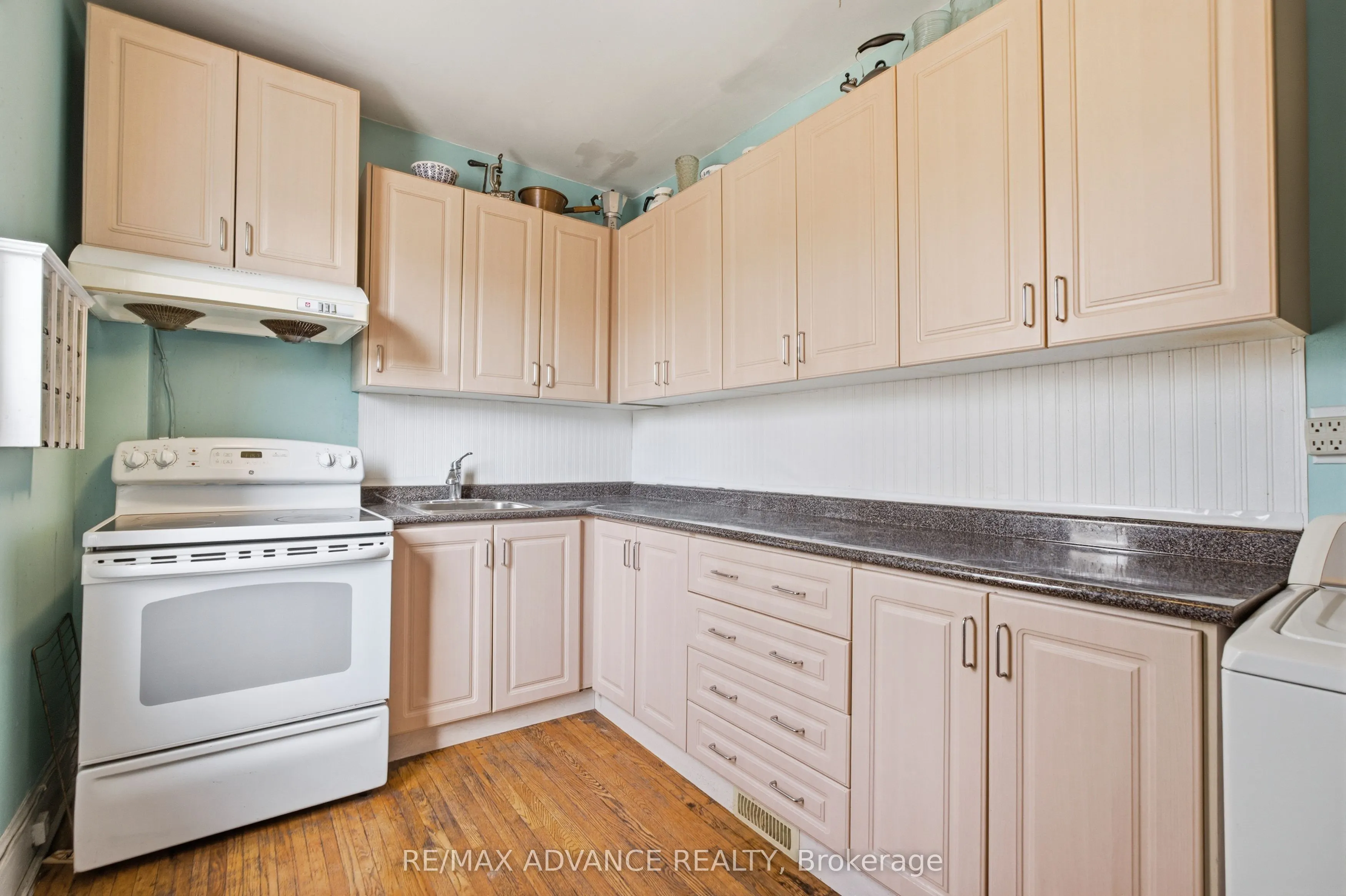 82A Augusta Avenue
