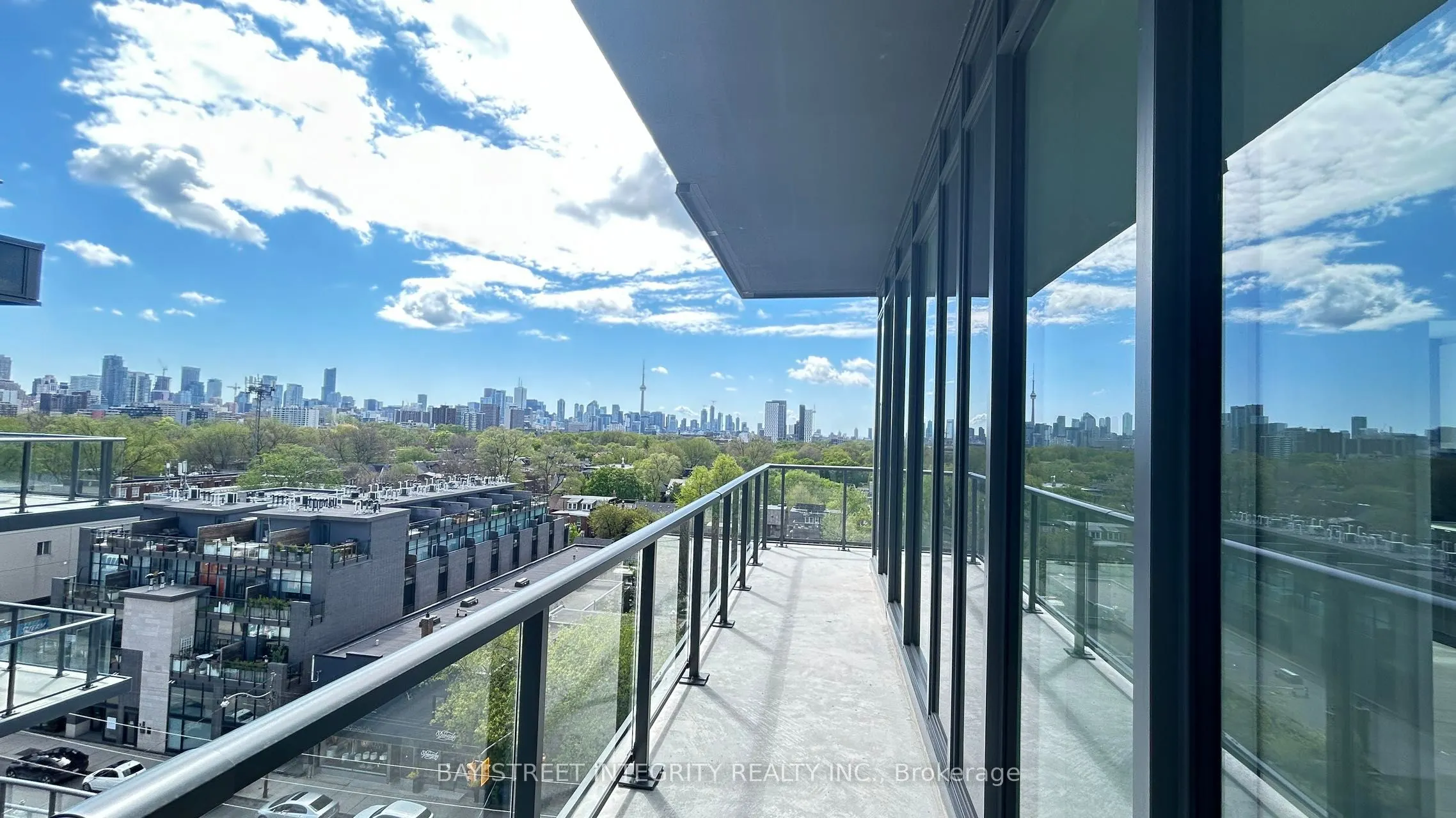 500 DUPONT Street #703