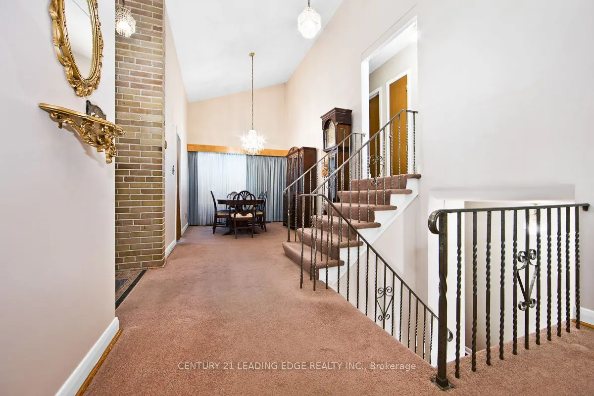 1 Bradgate Road