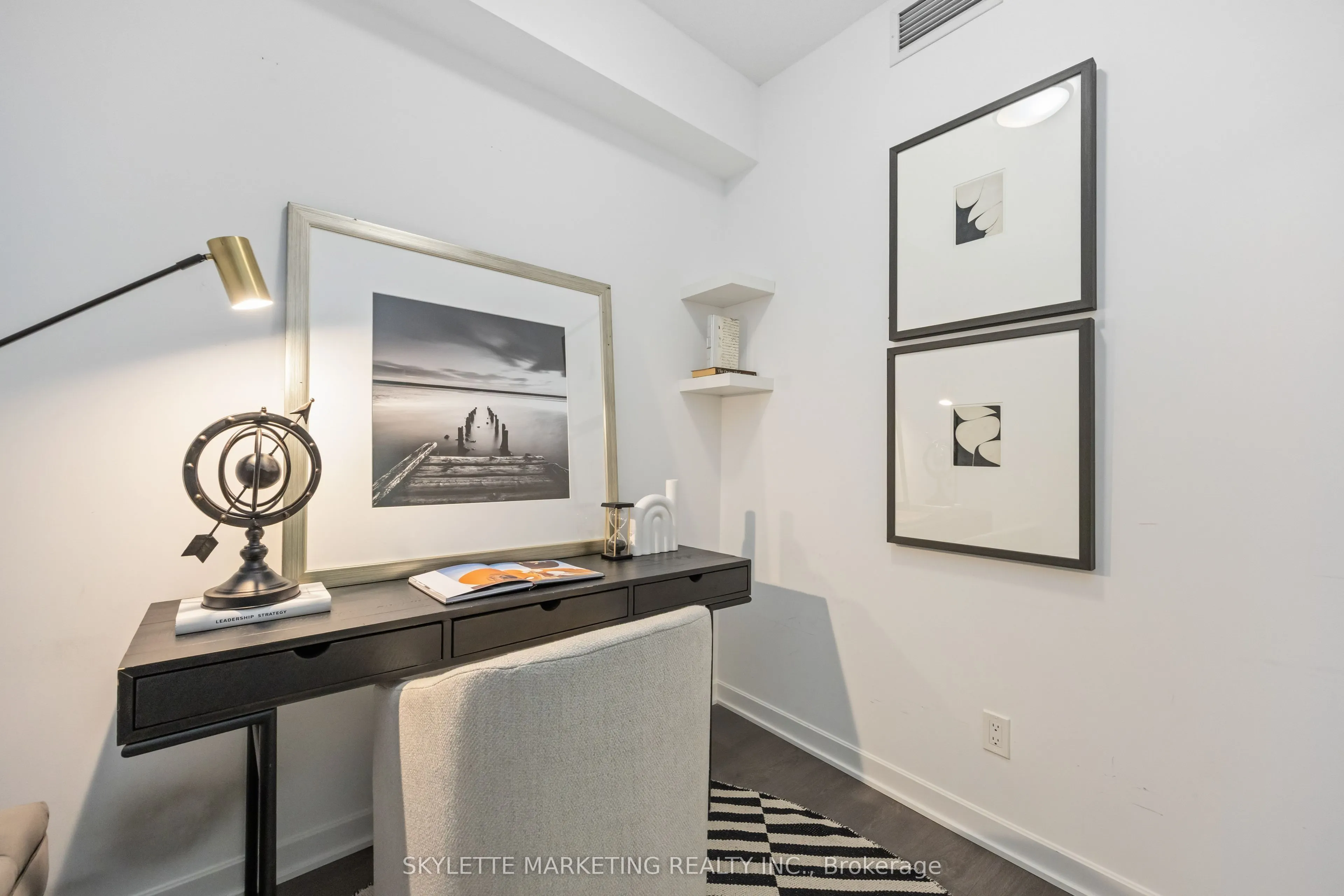 38 Forest Manor Road #414