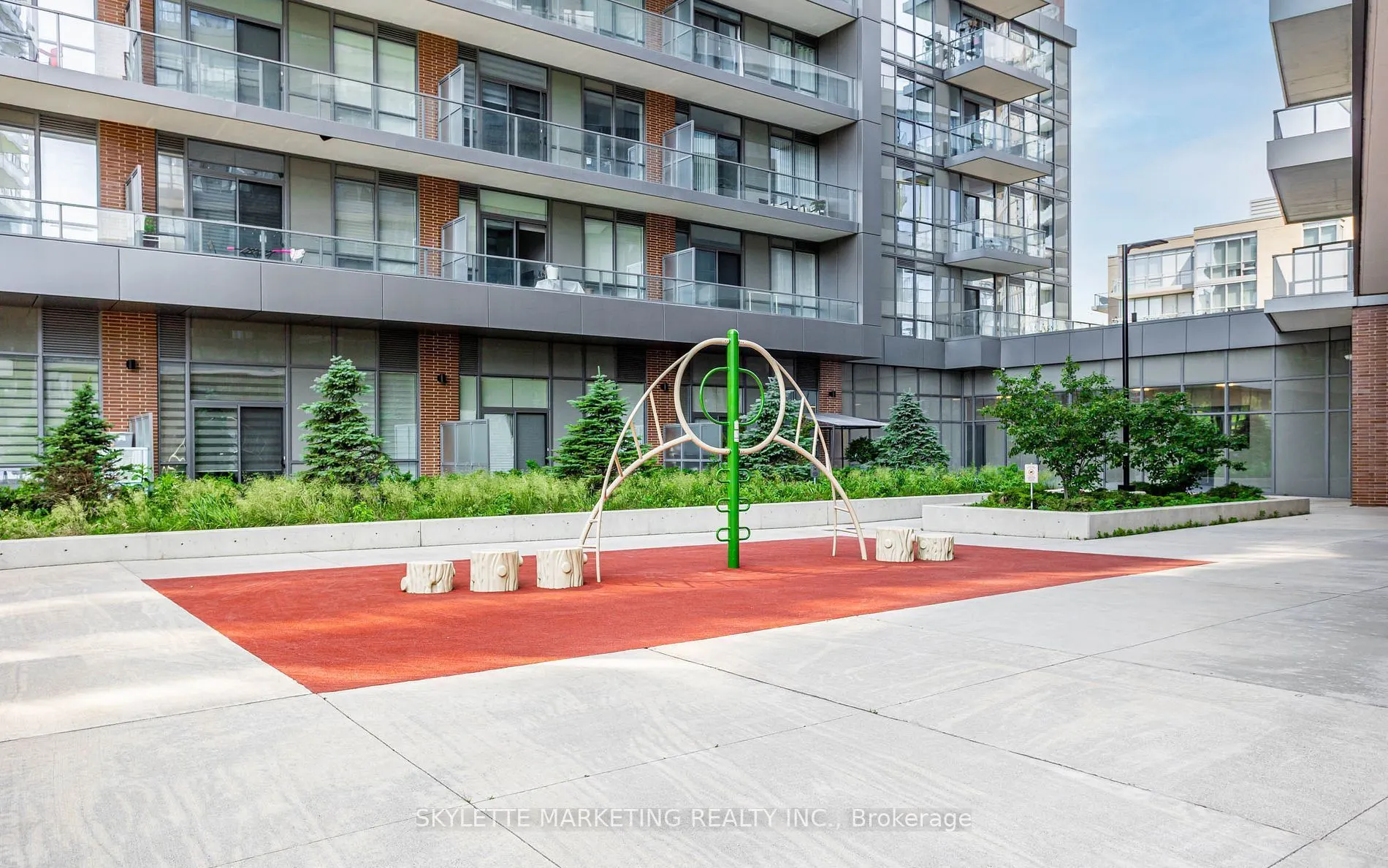 38 Forest Manor Road #414