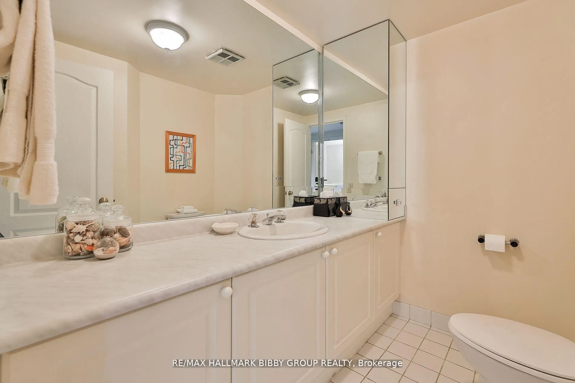 159 Frederick Street #601