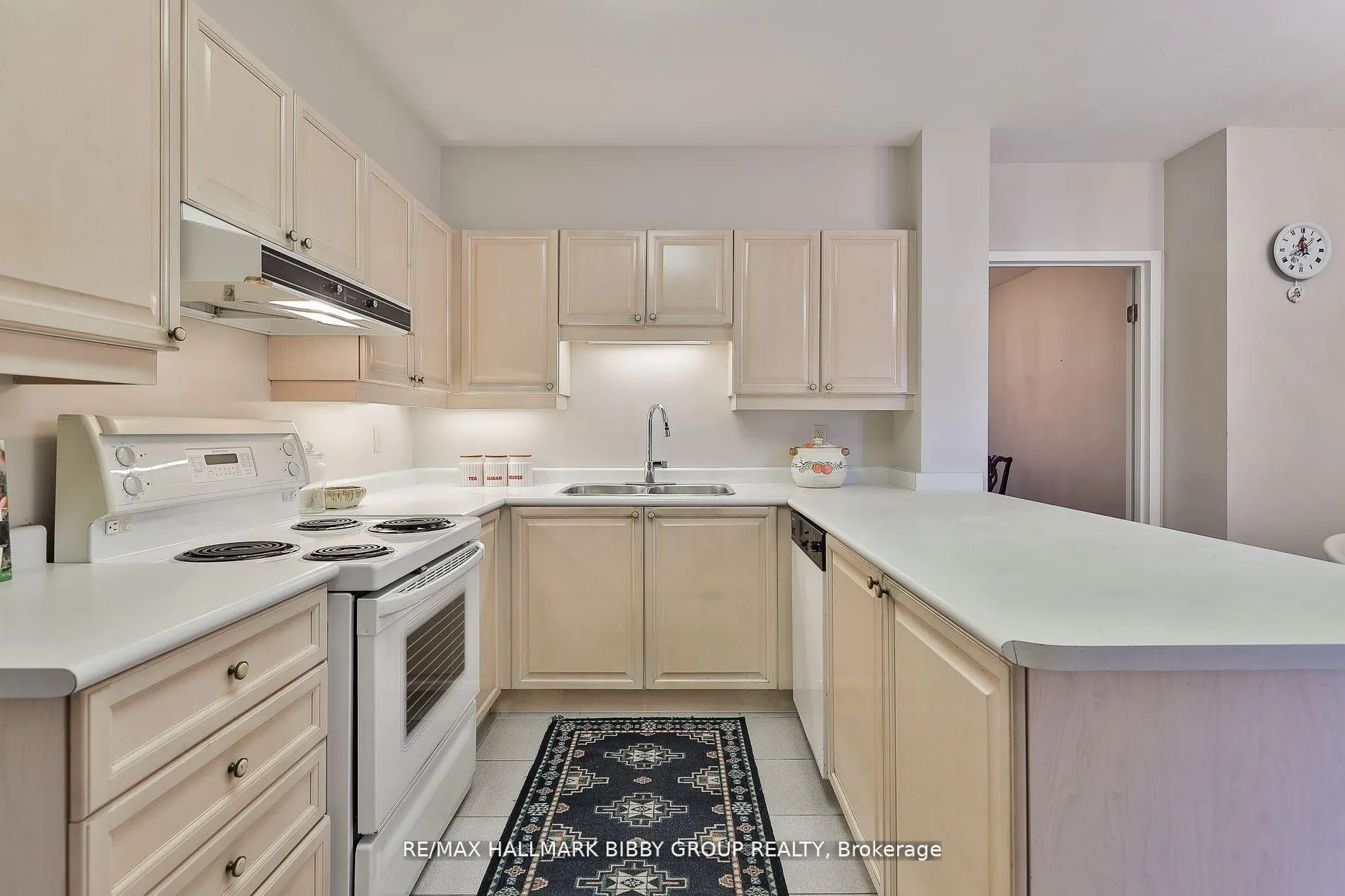 159 Frederick Street #601