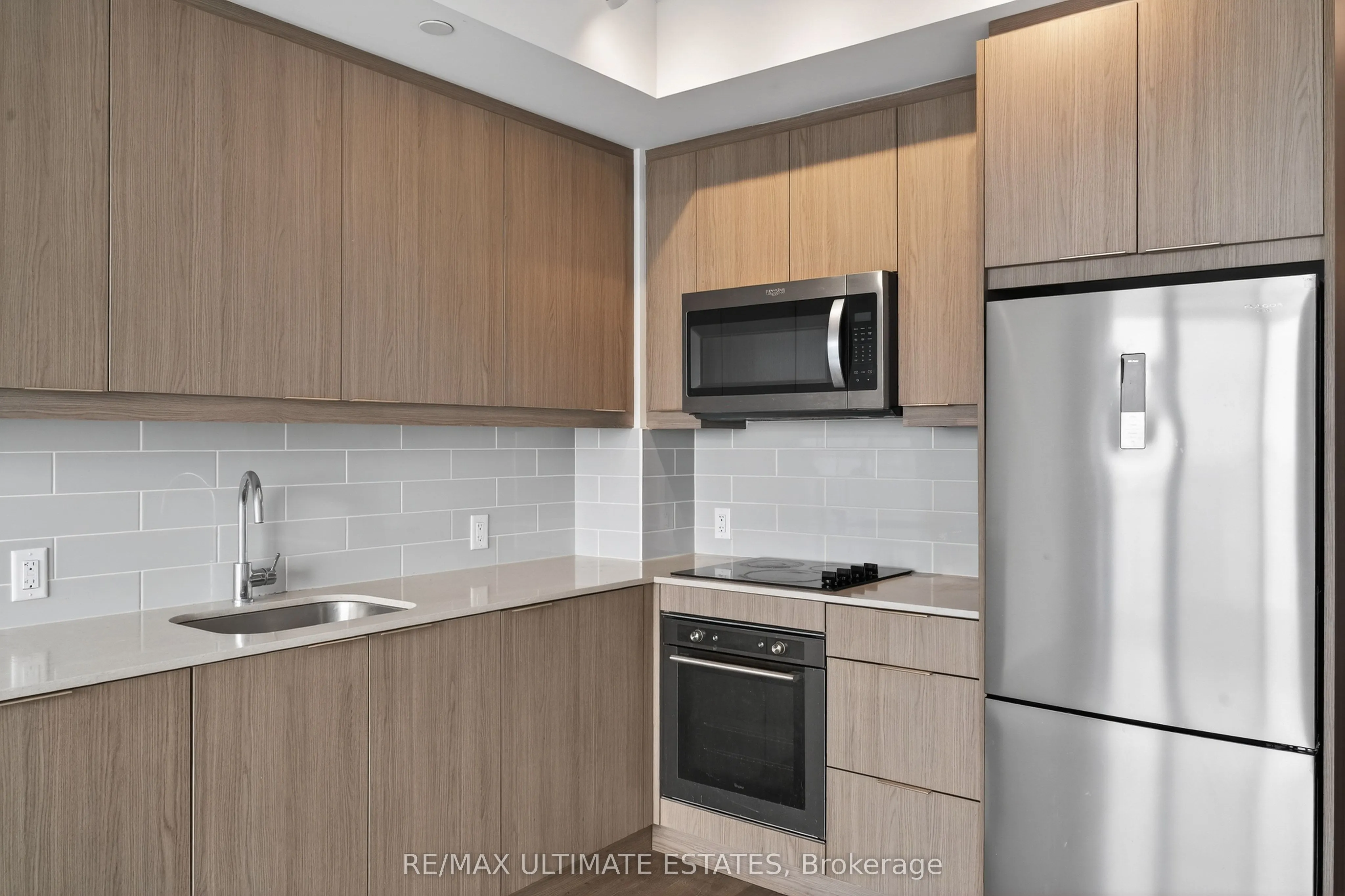 32 Forest Manor Road #1809
