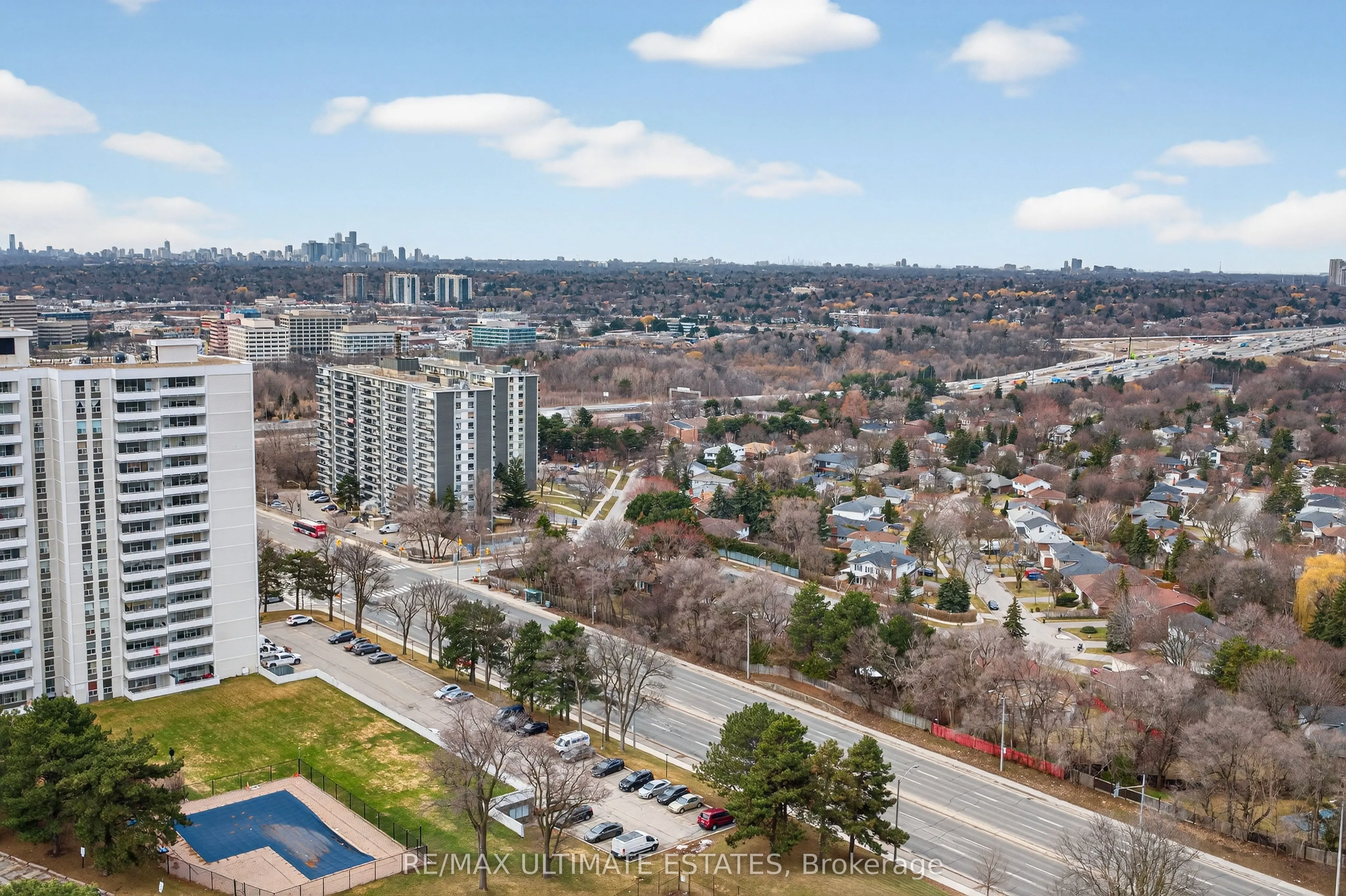 32 Forest Manor Road #1809