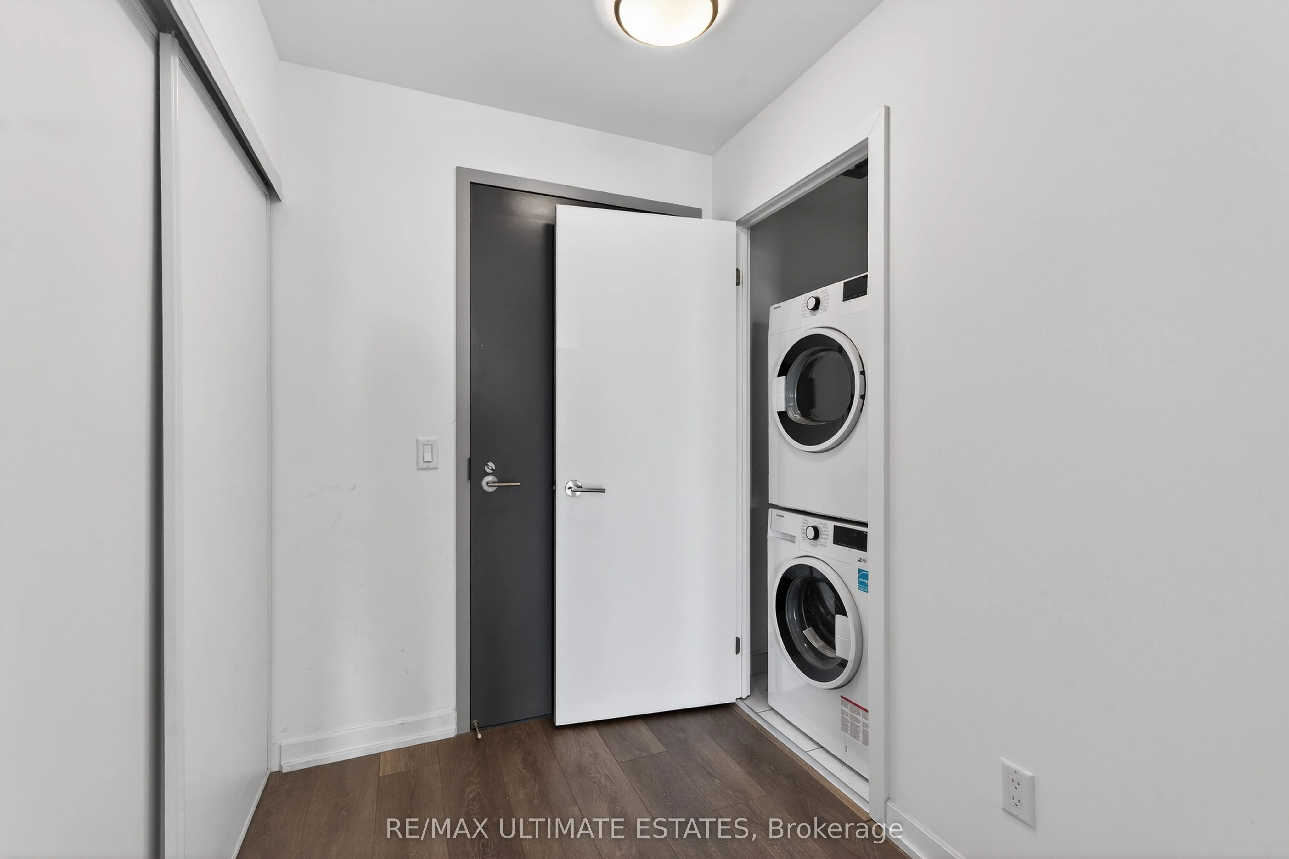 32 Forest Manor Road #1809