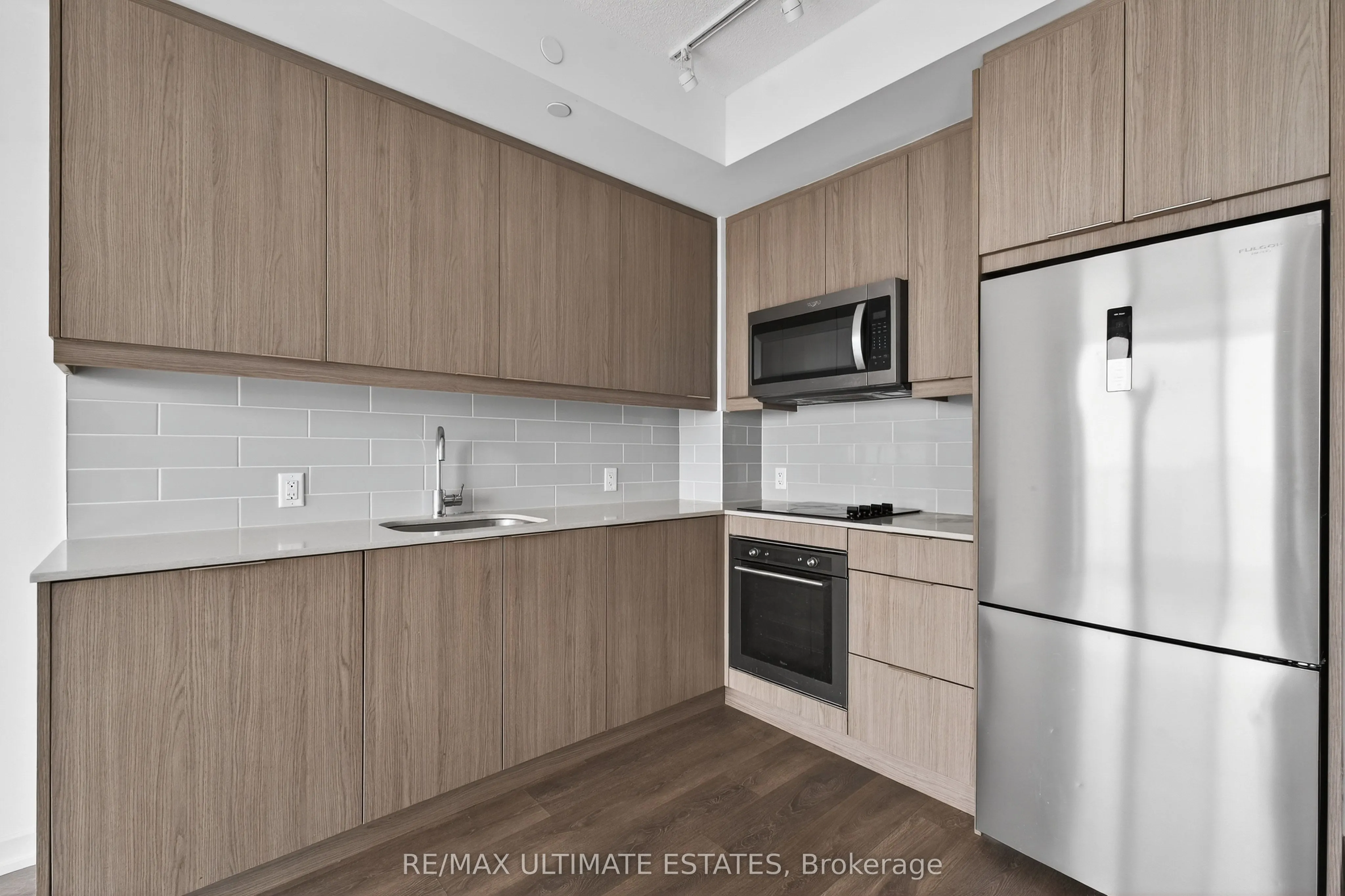 32 Forest Manor Road #1809