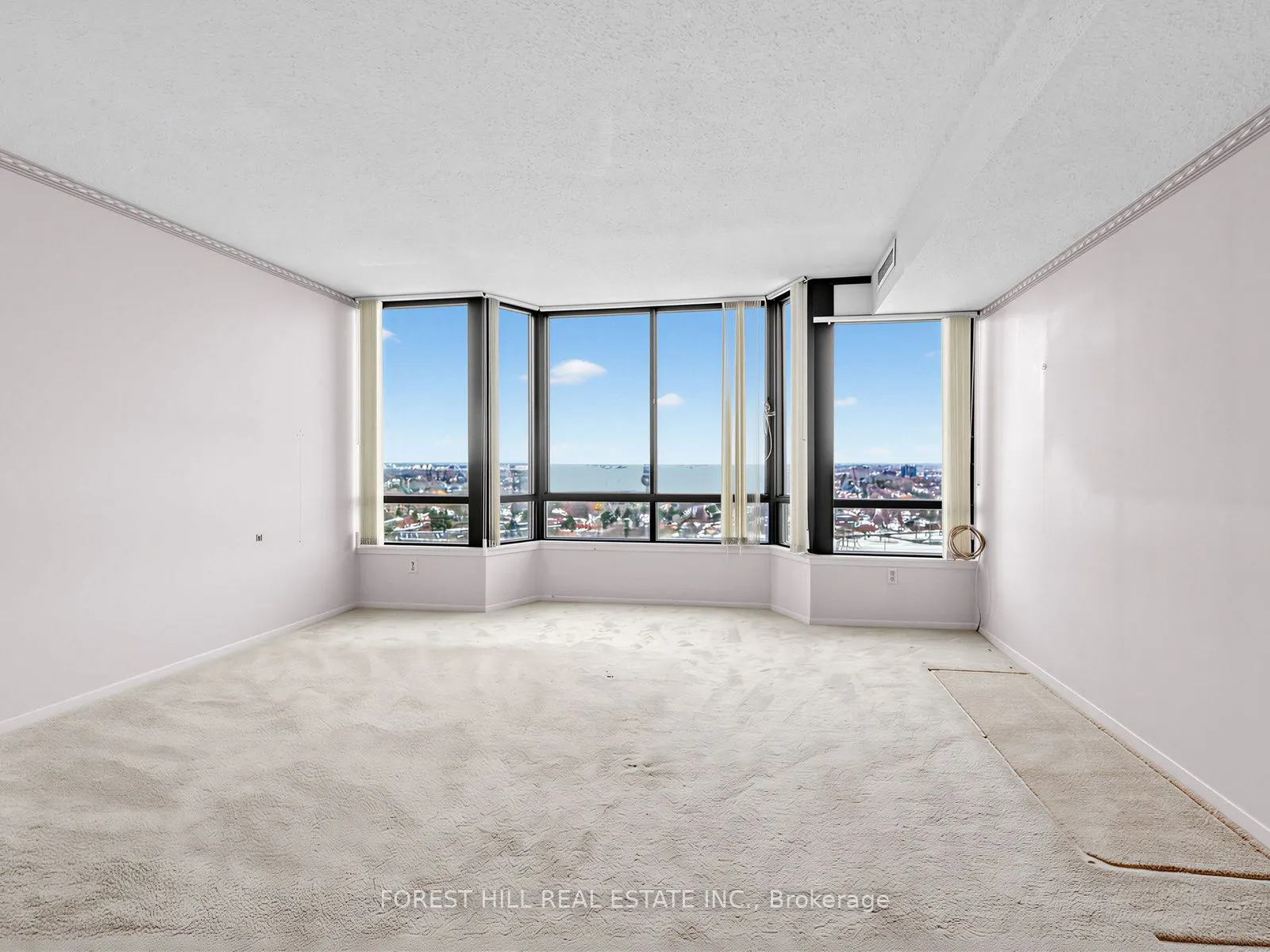 65 Skymark Drive #1406