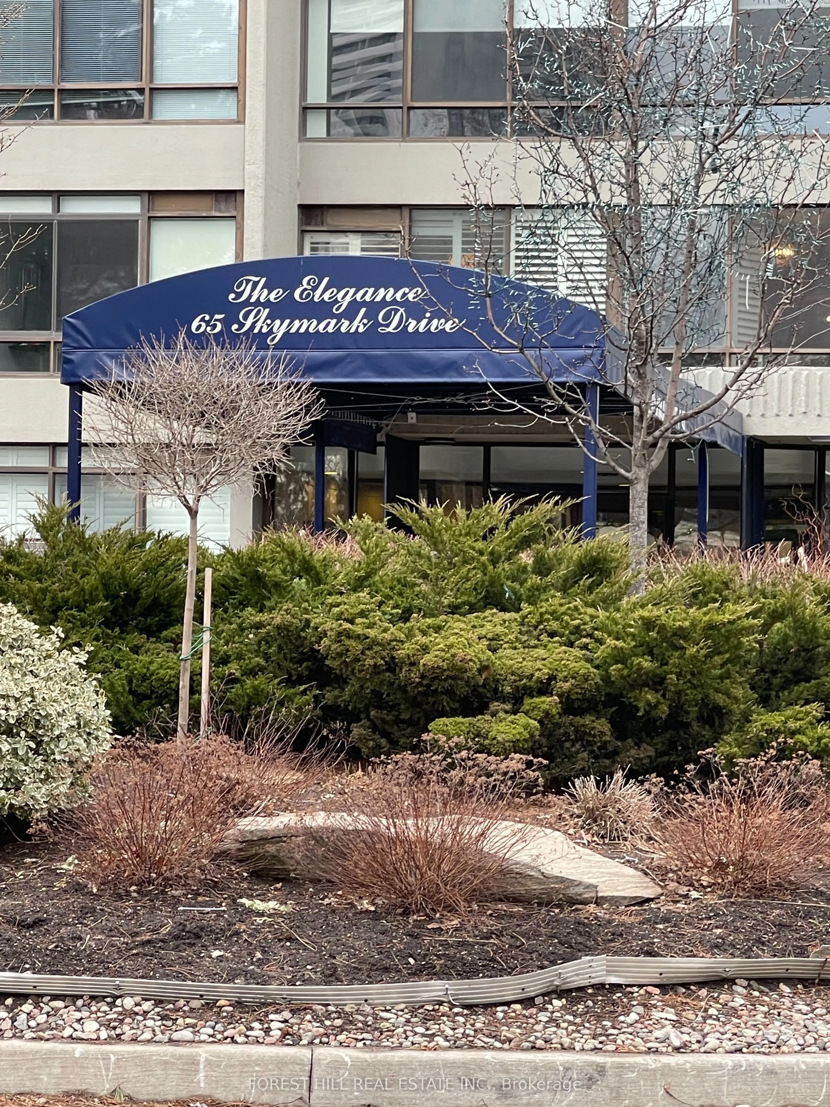 65 Skymark Drive #1406