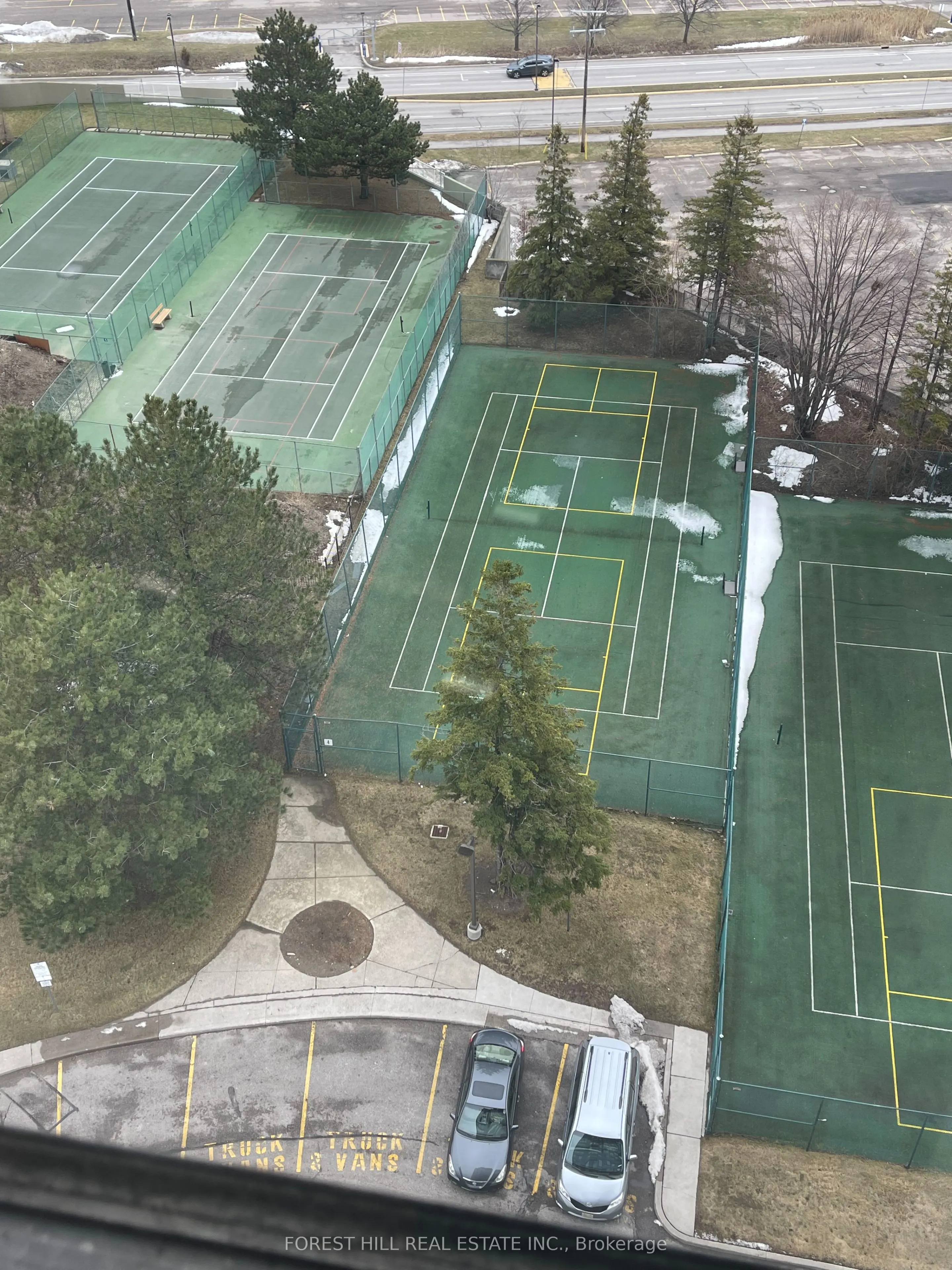 65 Skymark Drive #1406
