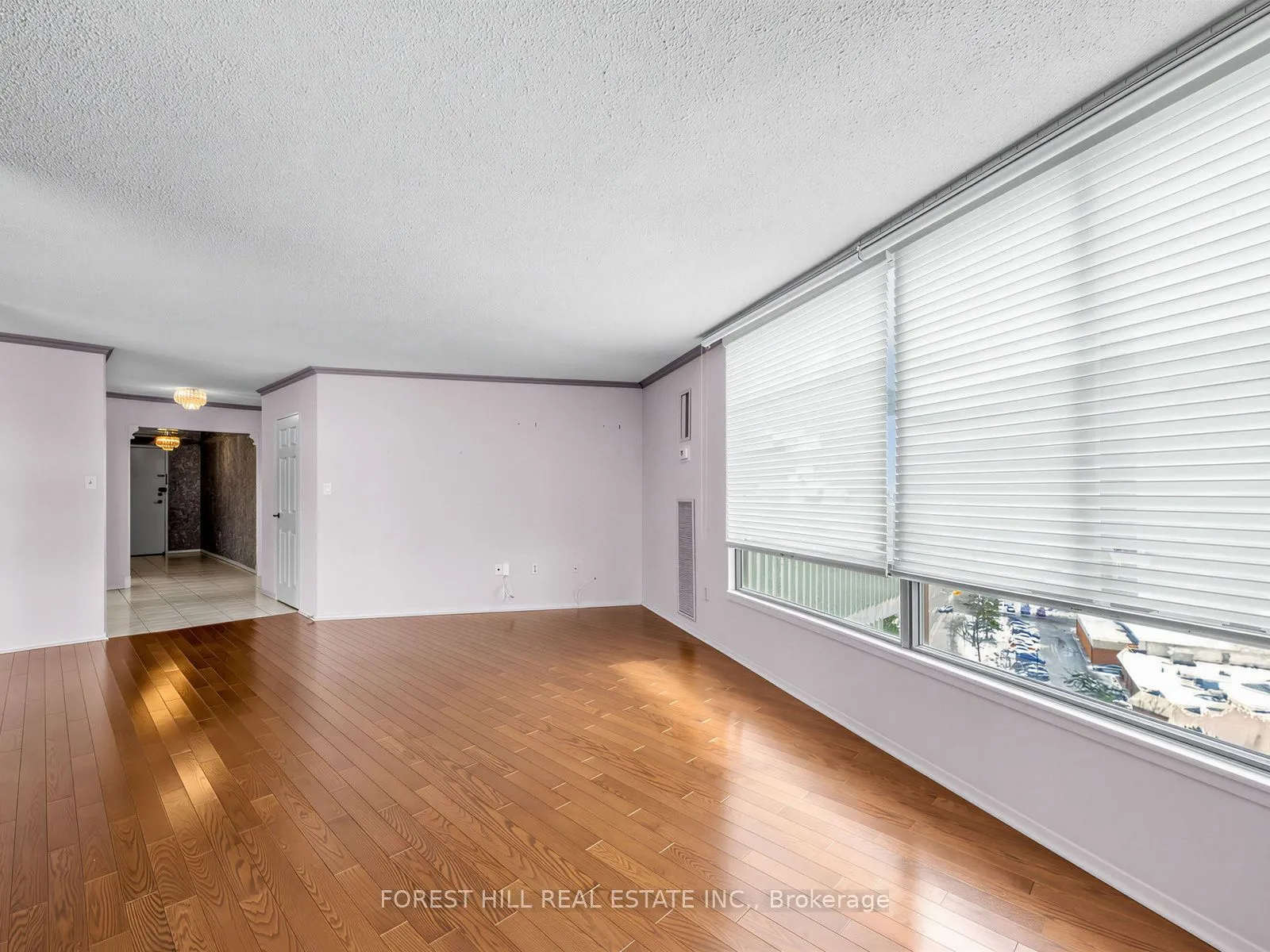 65 Skymark Drive #1406