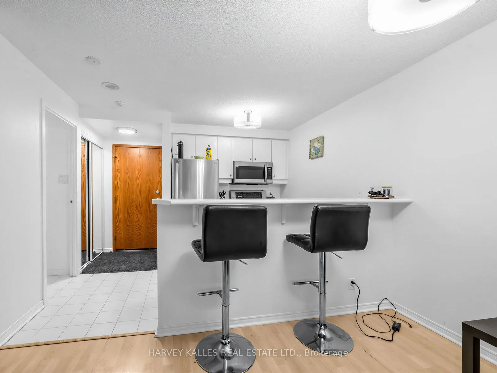 10 Yonge Street #705