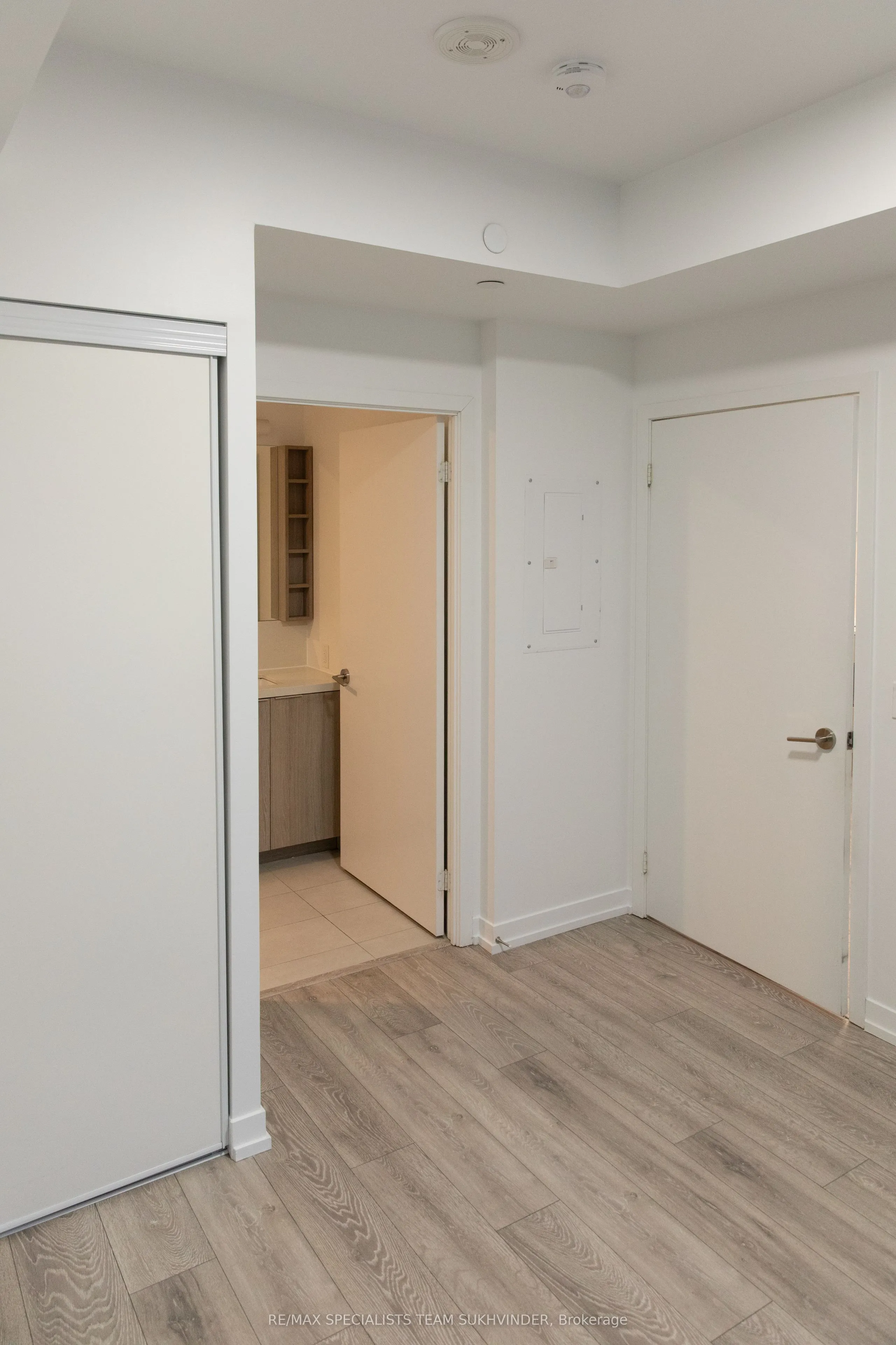 2020 Bathurst Street #637