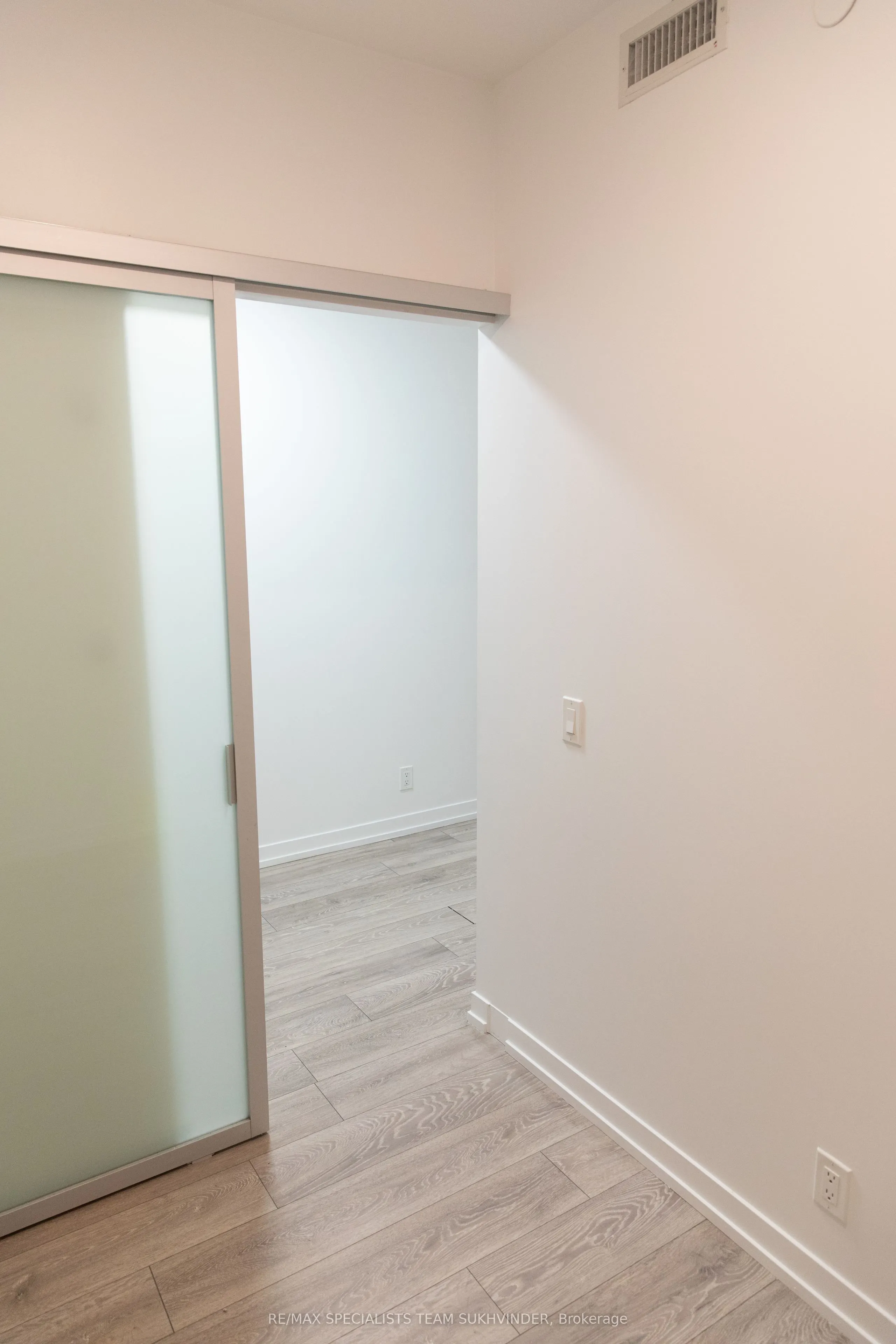 2020 Bathurst Street #637