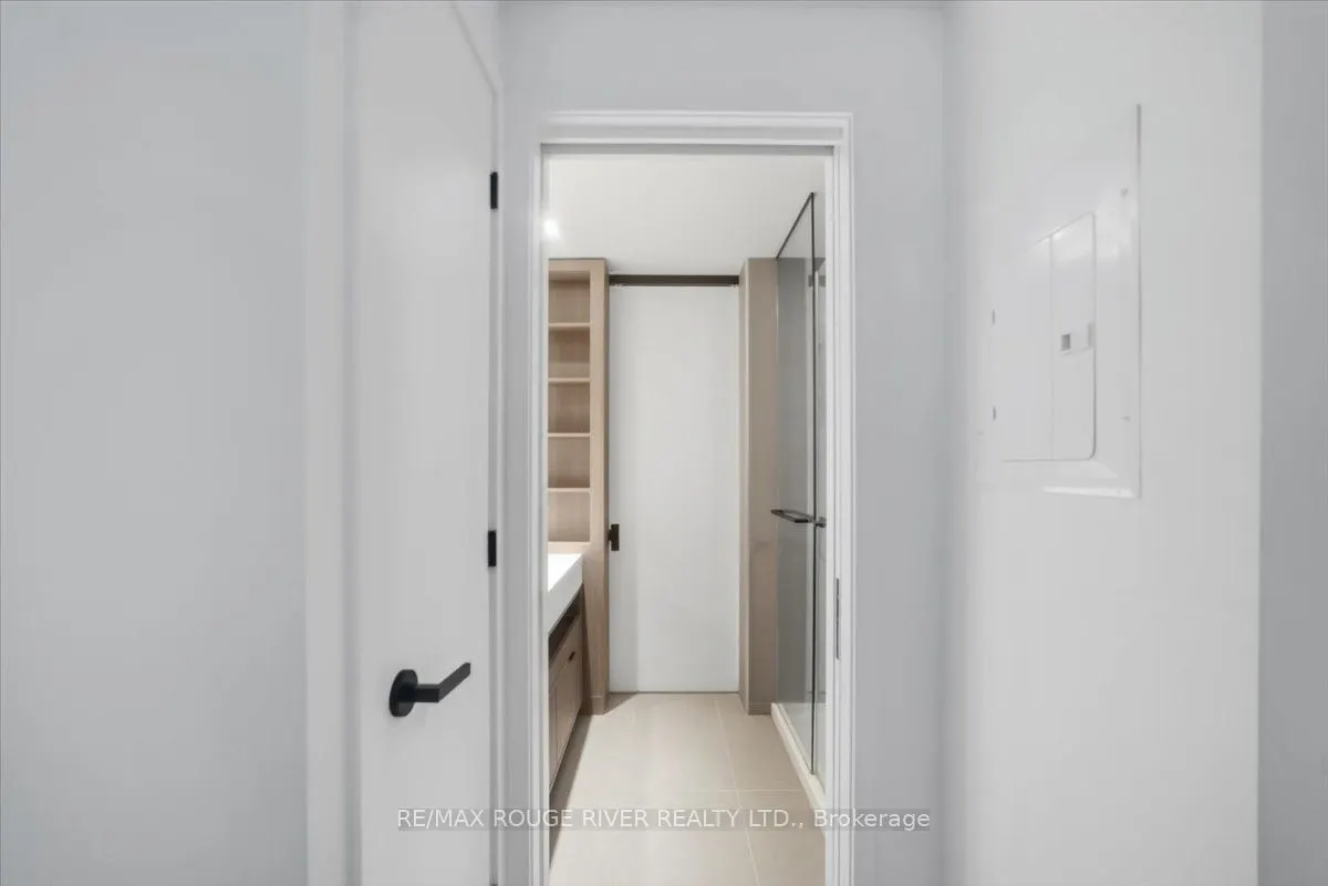55 Charles Street E #3808
