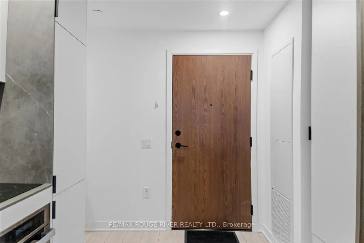 55 Charles Street E #3808