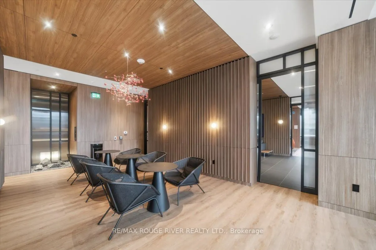 55 Charles Street E #3808