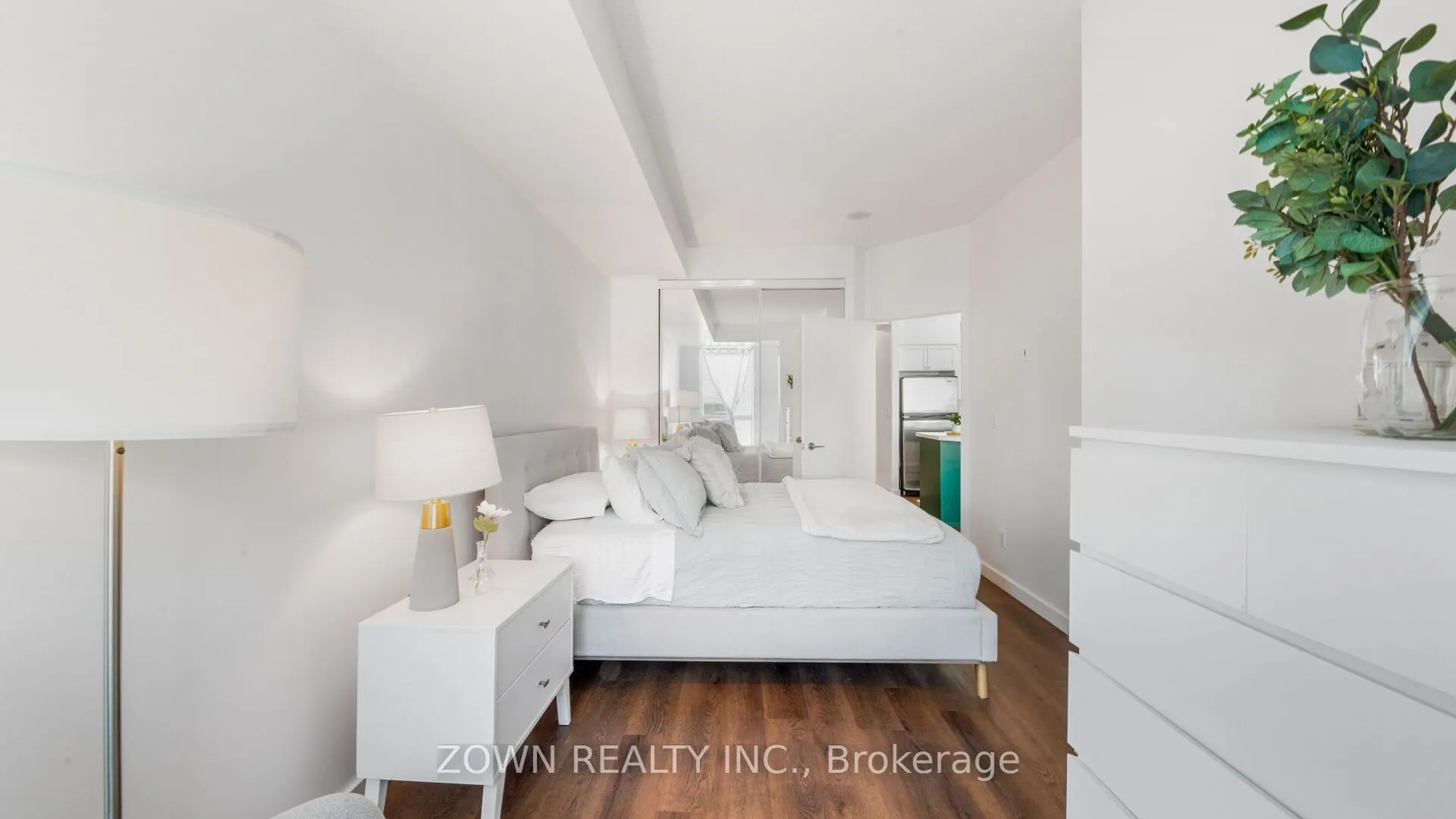 231 Fort York Boulevard #220