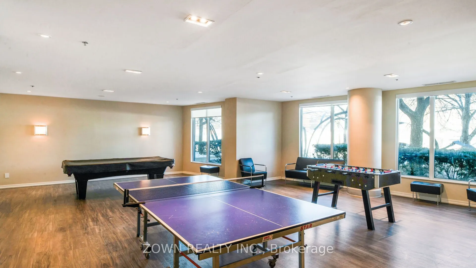 231 Fort York Boulevard #220