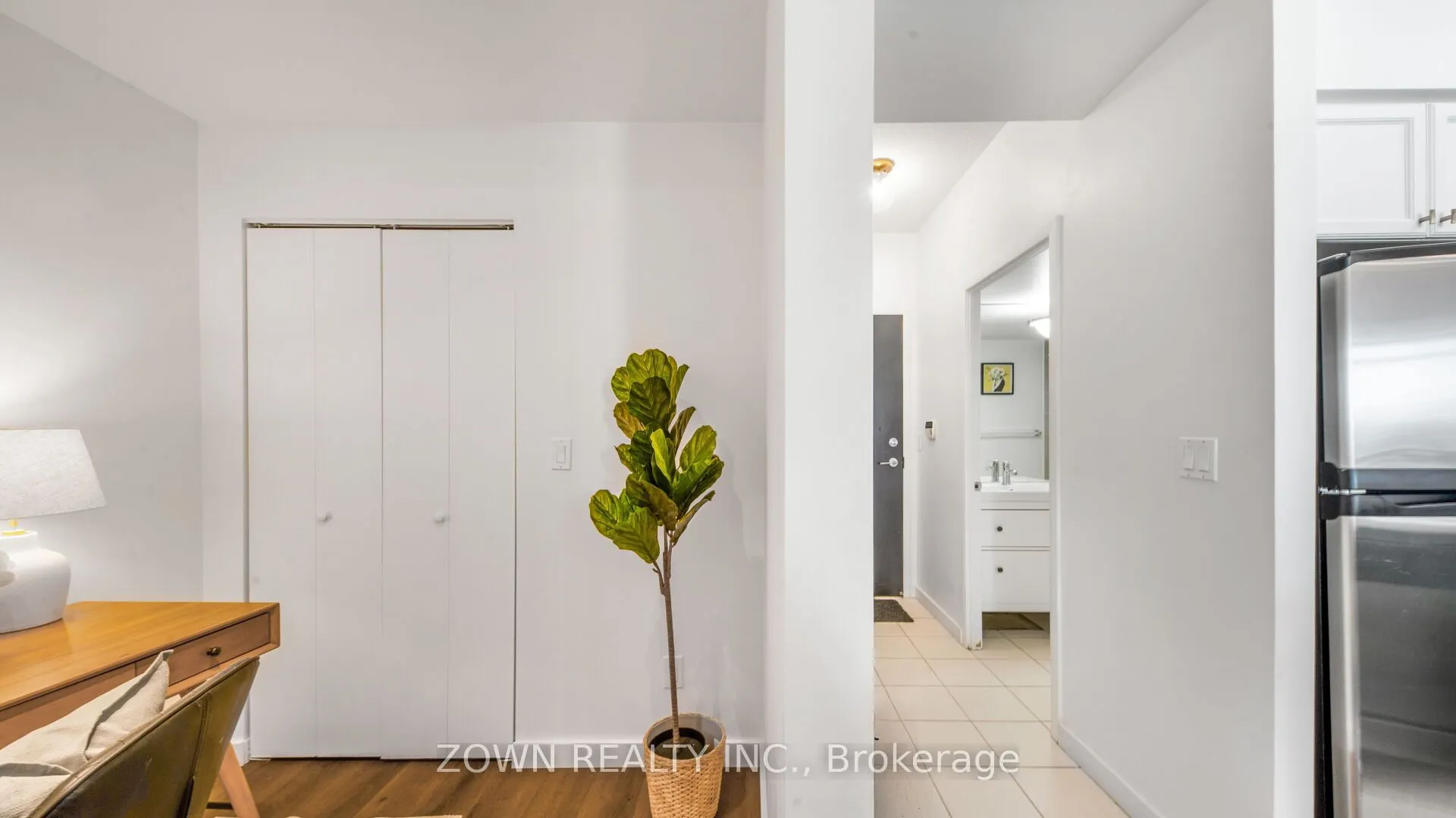 231 Fort York Boulevard #220